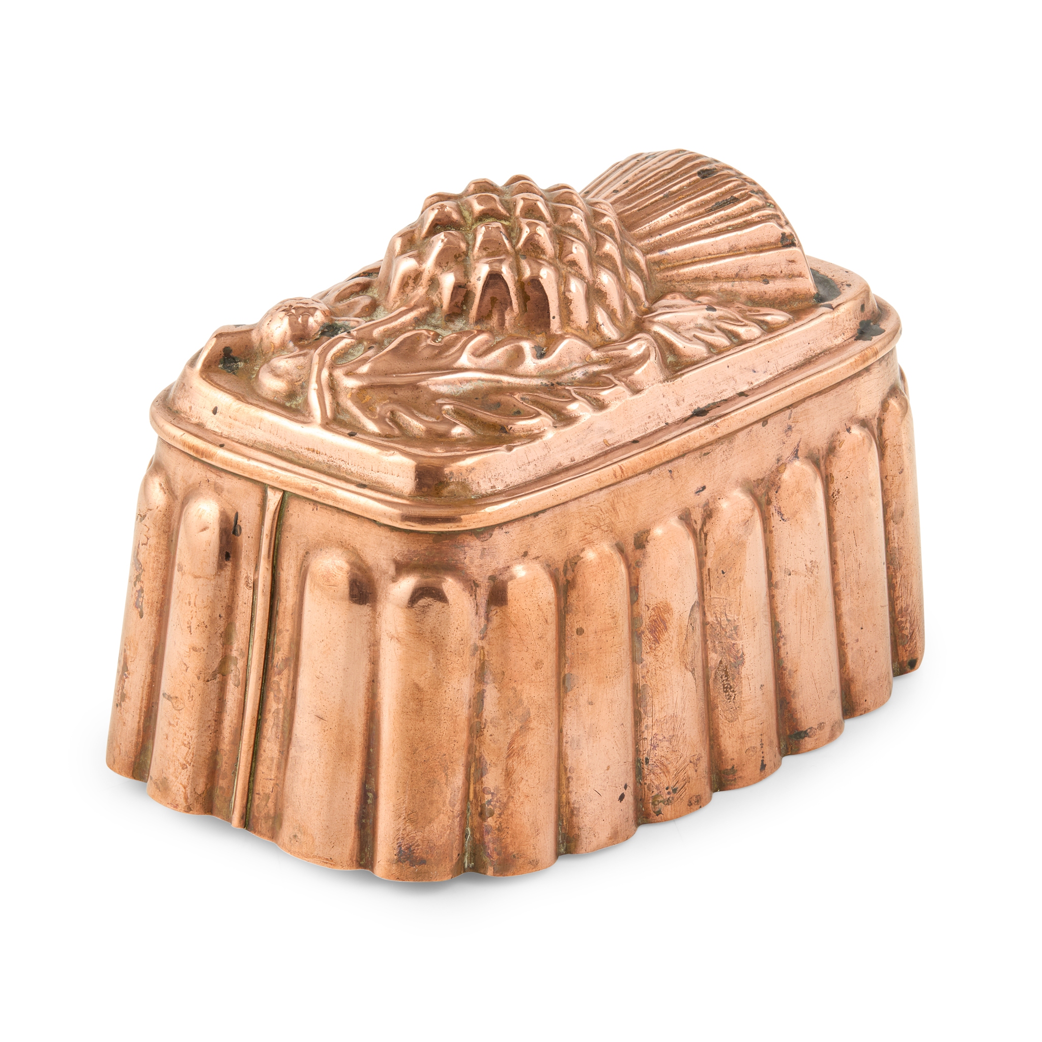 A VICTORIAN COPPER 'THISTLE' JELLY MOULD