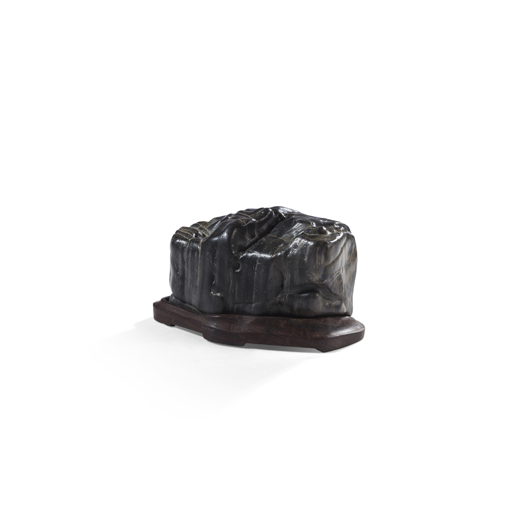 SMALL SCHOLAR'S ROCK