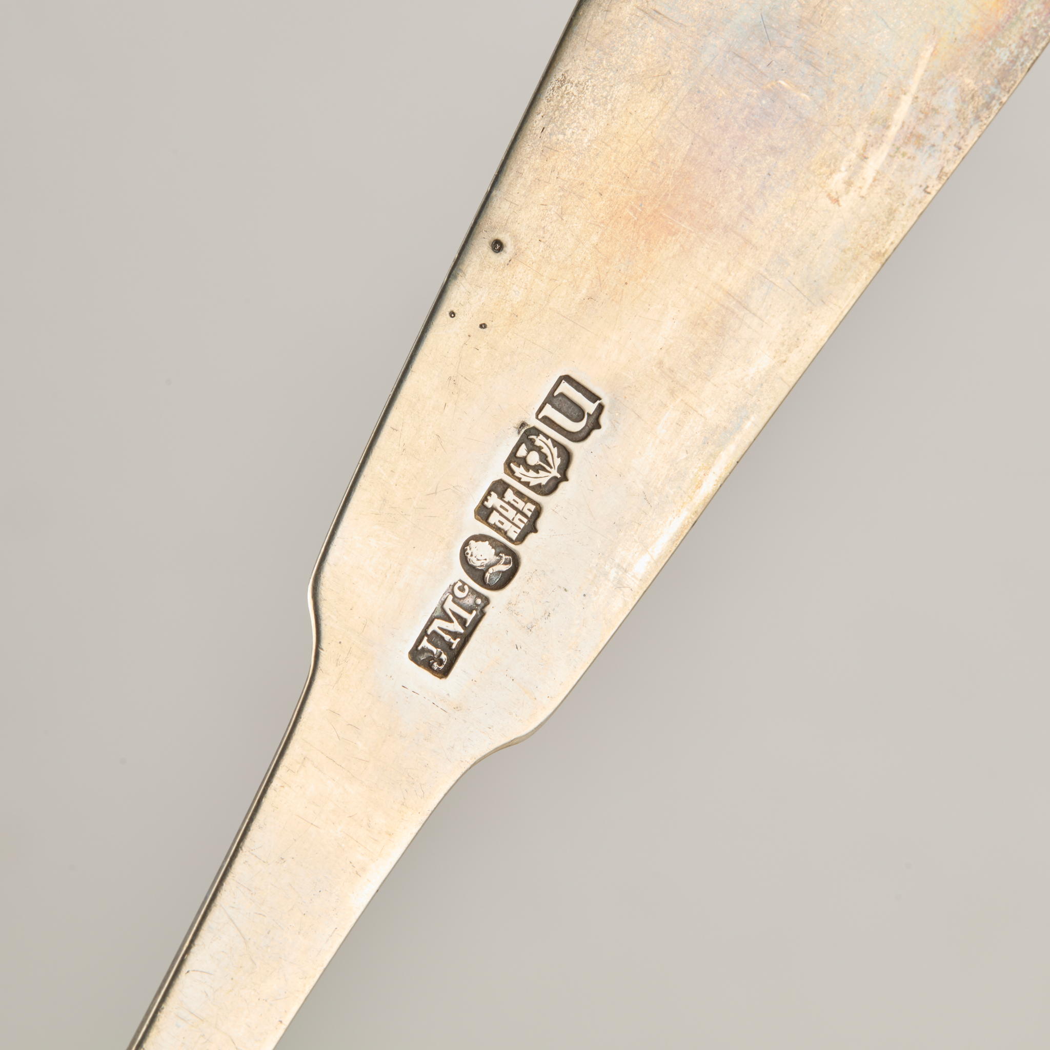 A COLLECTION OF FIDDLE PATTERN FLATWARE