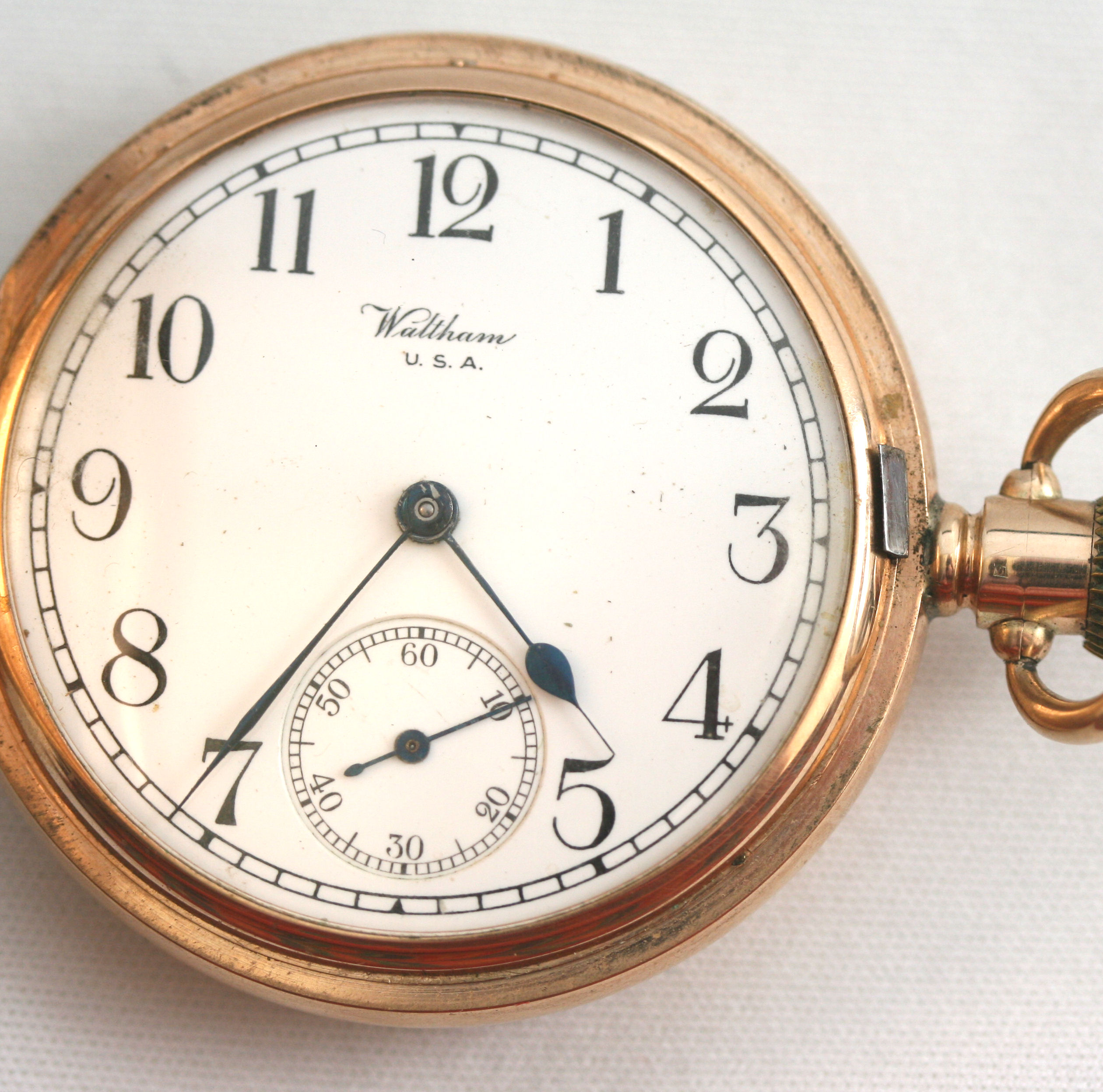 Waltham 9ct gold pocket watch