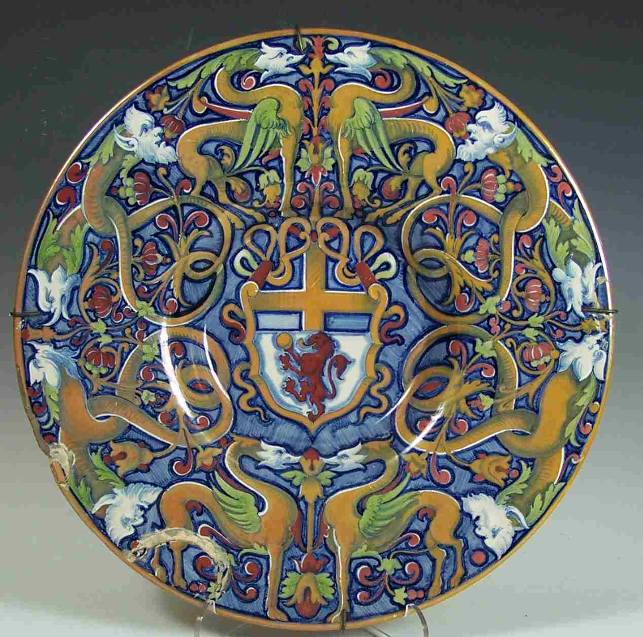 A Cantigalli charger,