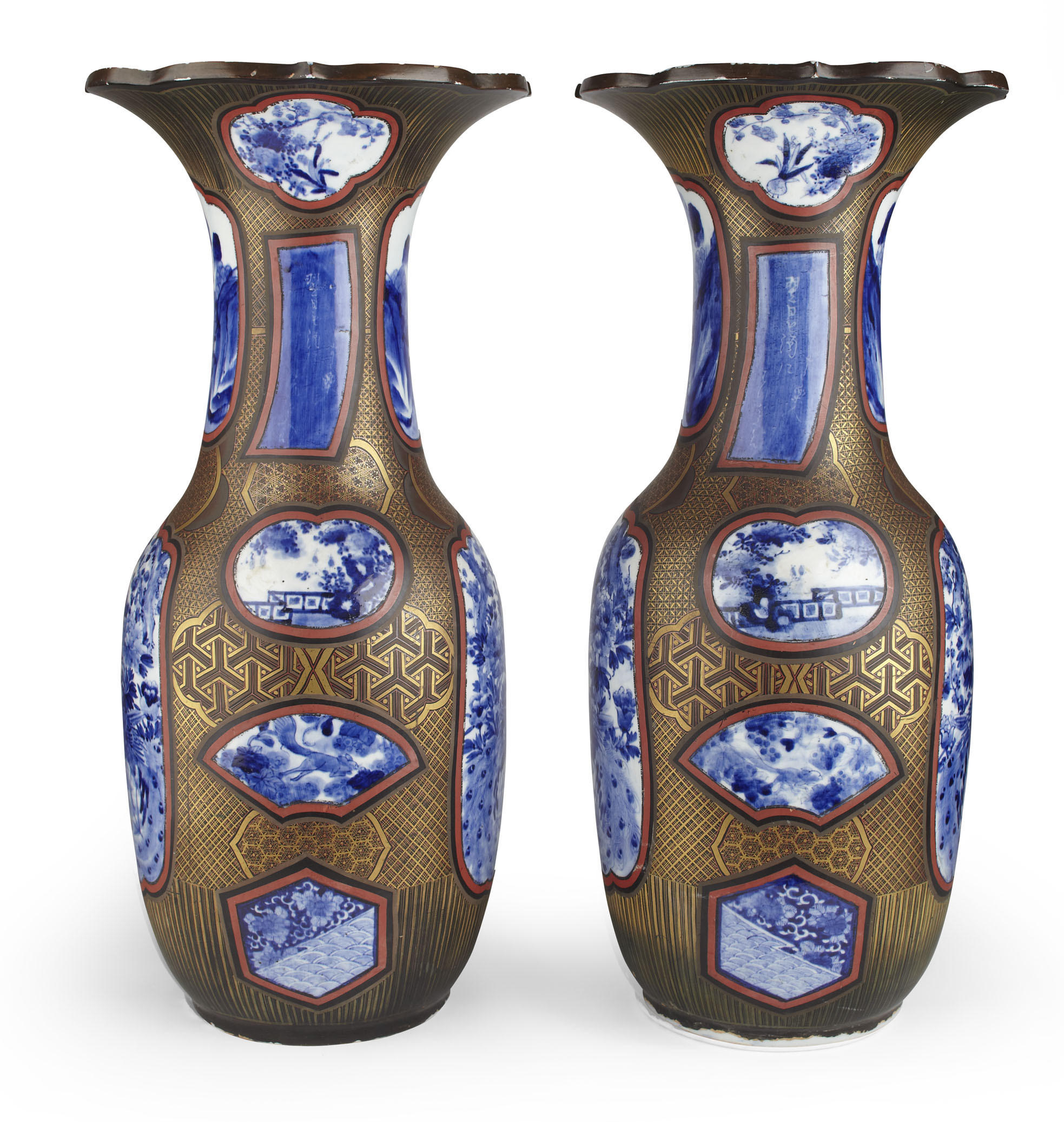 LARGE PAIR OF JAPANESE VASES - ALTERATION NOT CHINESE