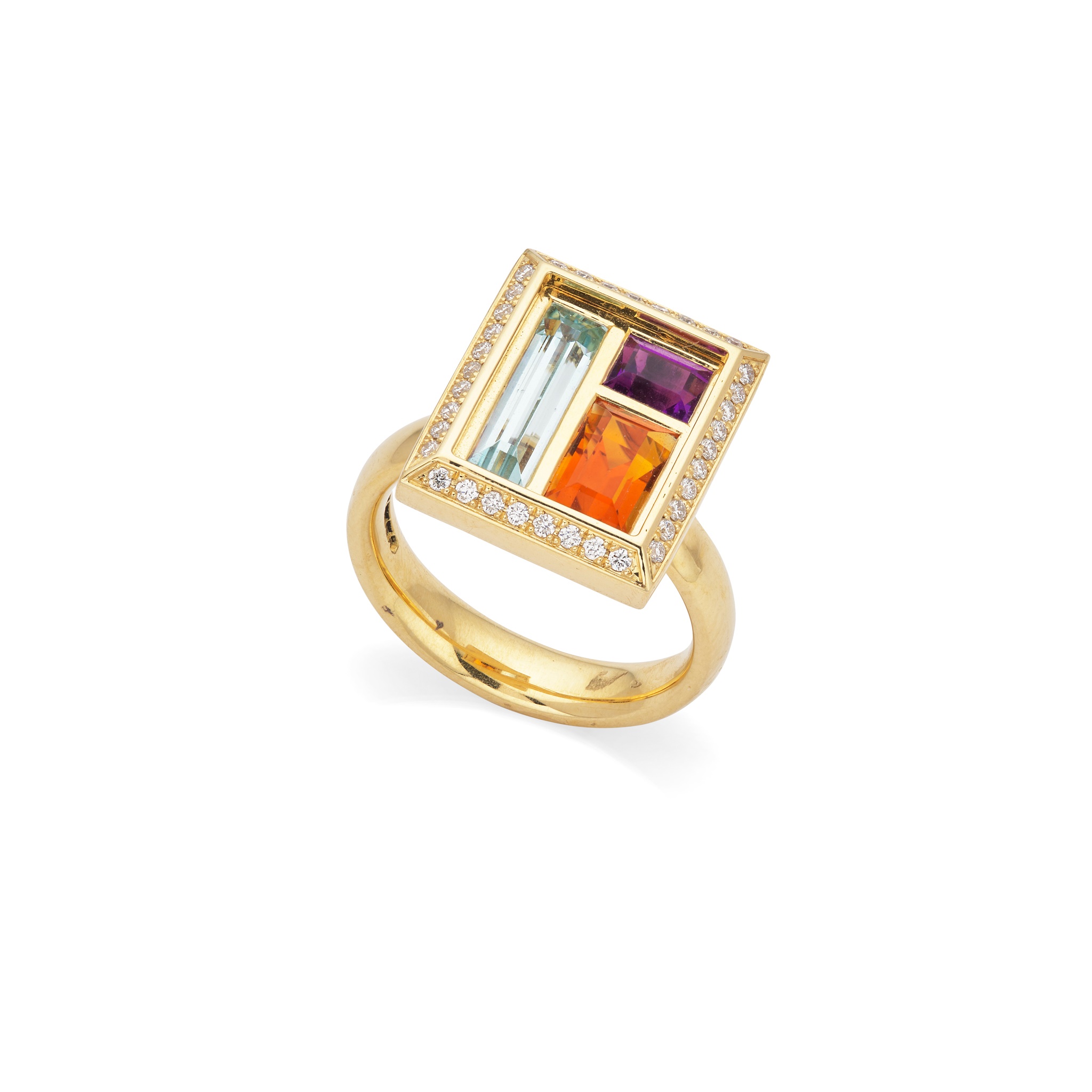 An 18ct yellow gold multi-gem cluster ring