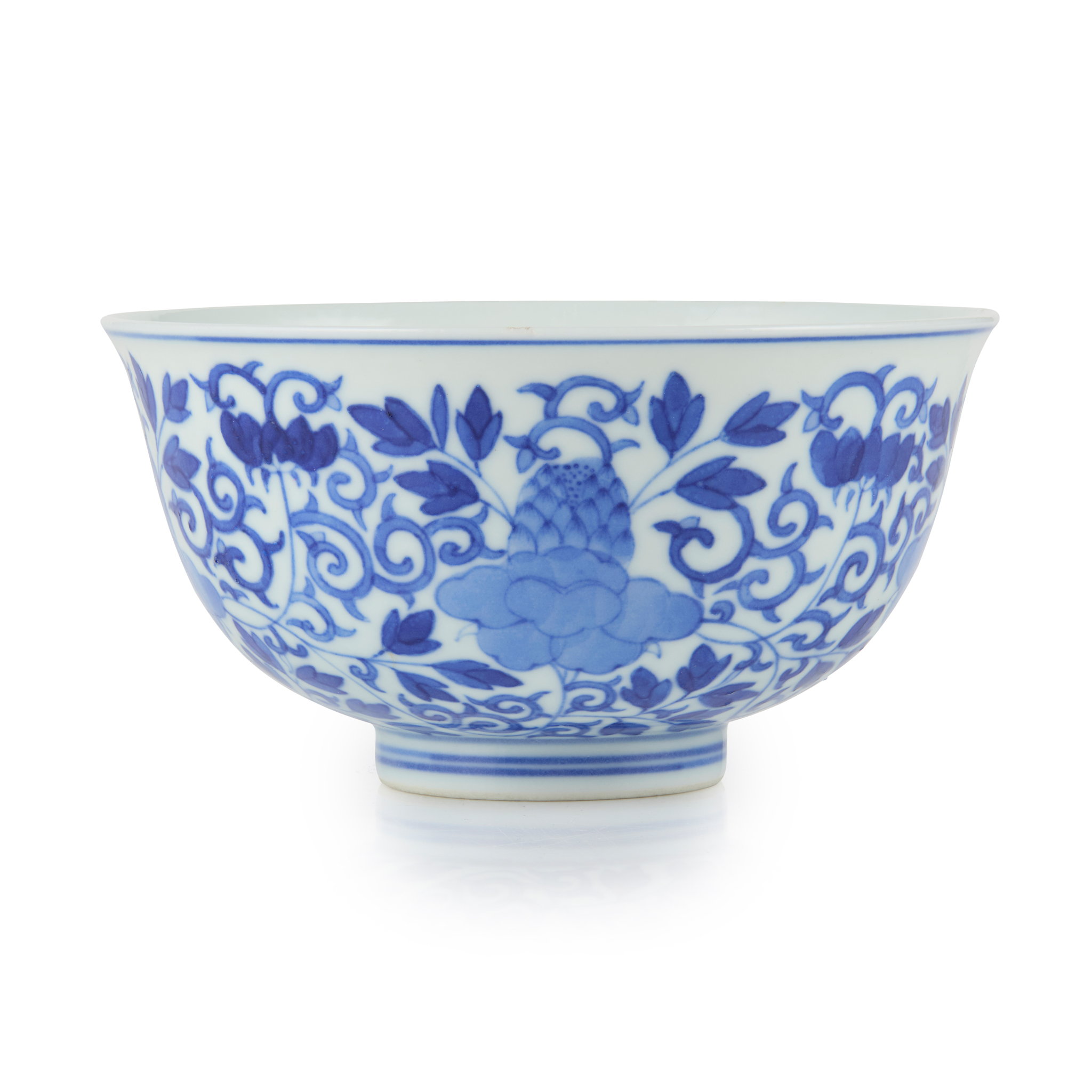 CHINESE BLUE AND WHITE 'FLORAL' BOWL