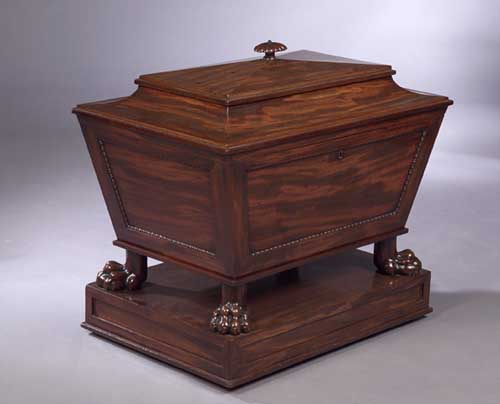 A Scottish Regency mahogany cellaret