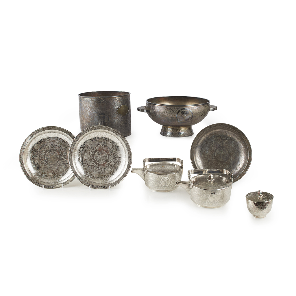 'THREE FRIENDS OF WINTER' TEA SERVICE