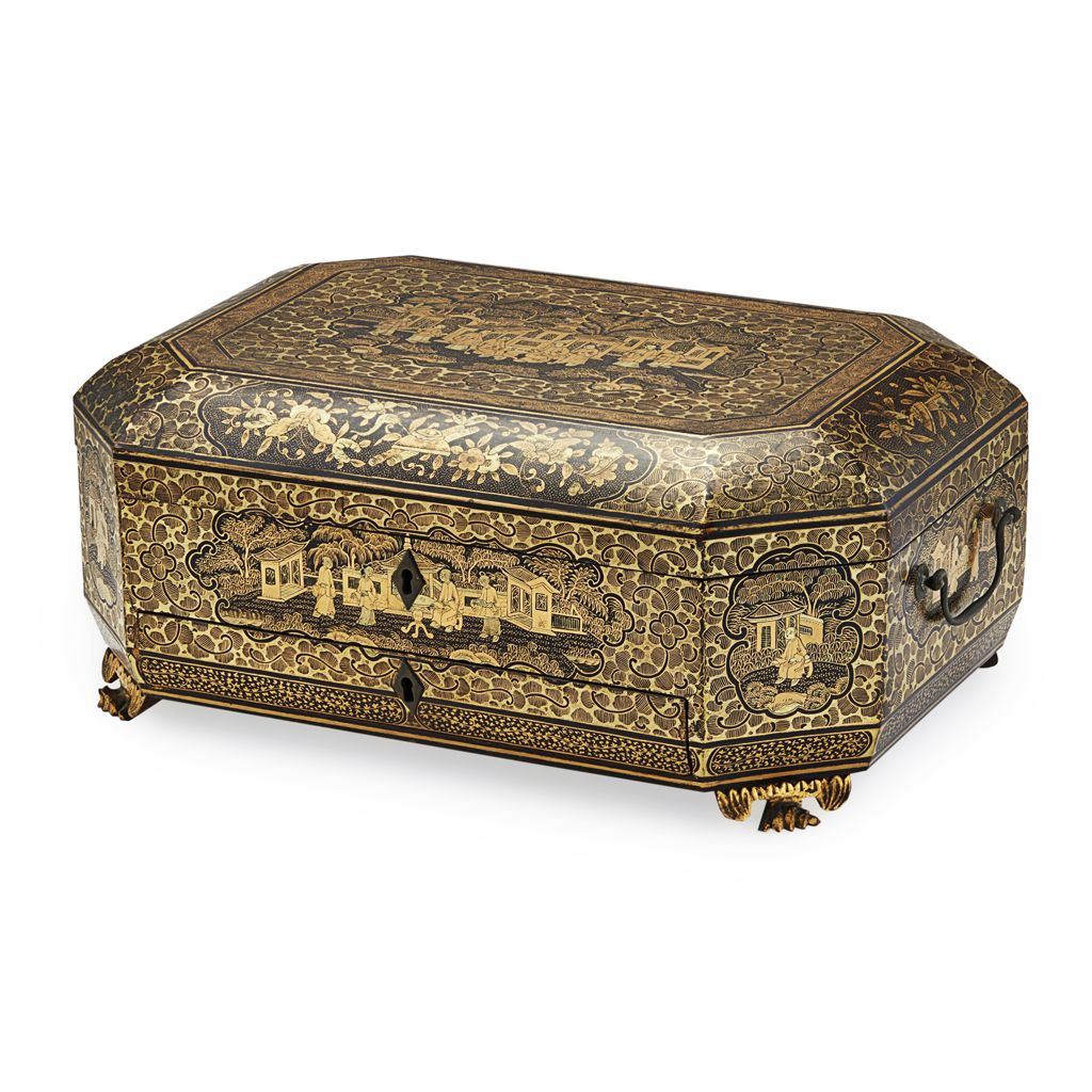 EXPORT LACQUER GAMES BOX AND HINGED COVER