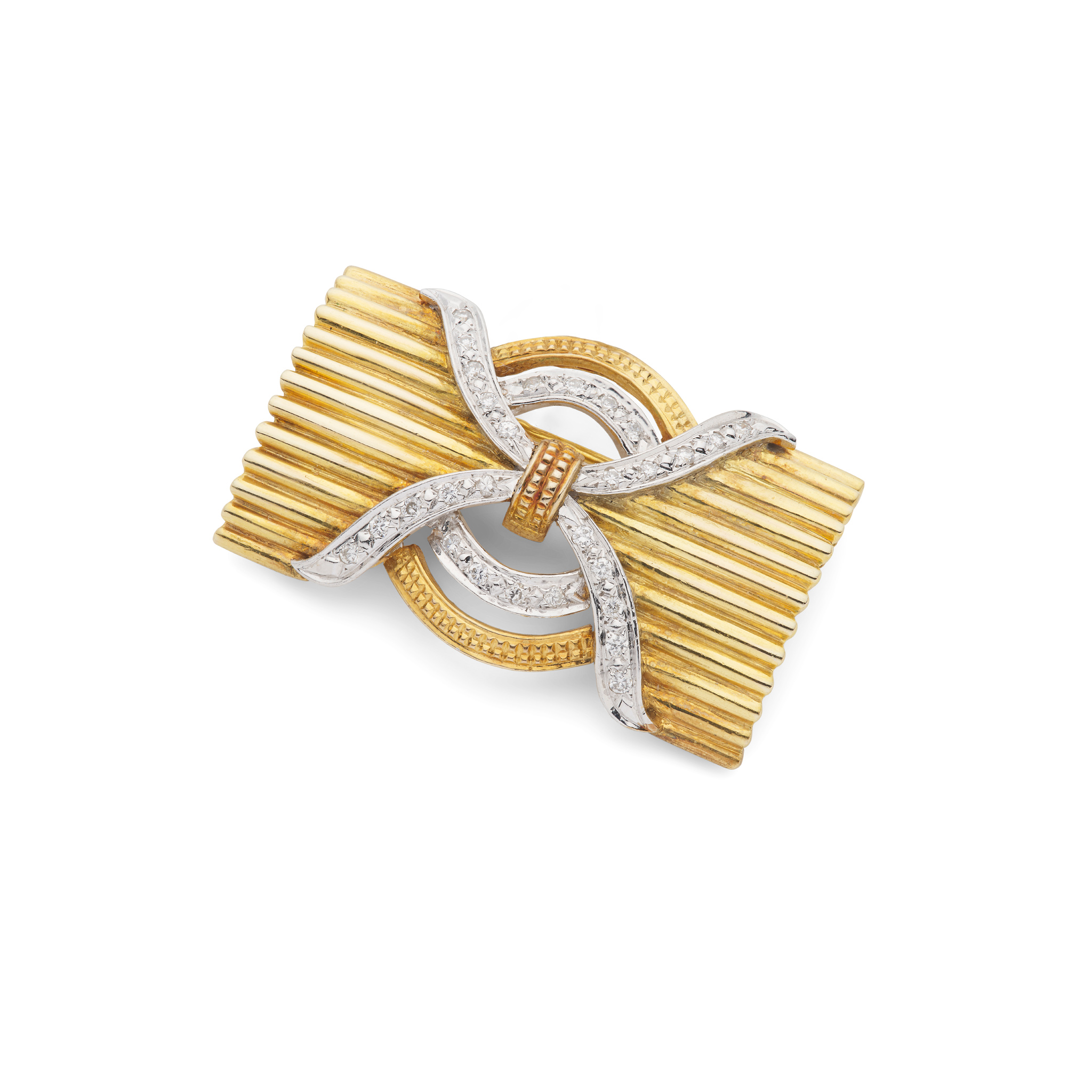 A diamond pendant/brooch