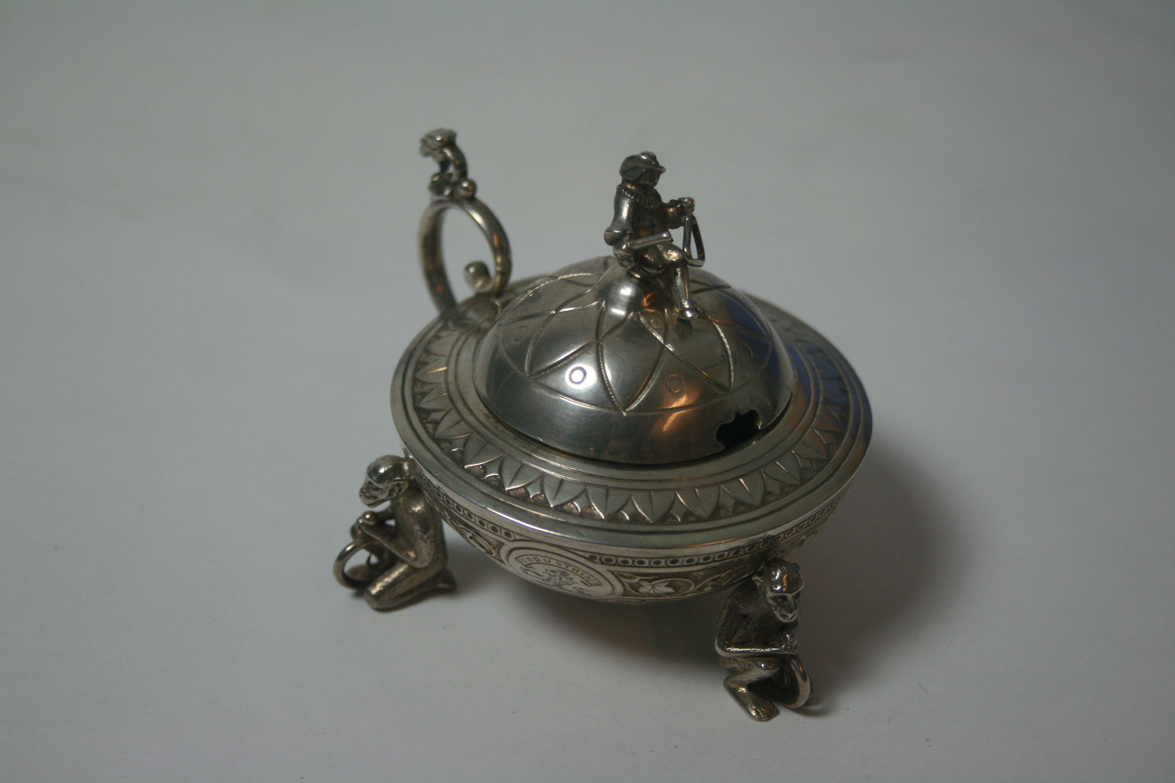 A Victorian novelty mustard pot
