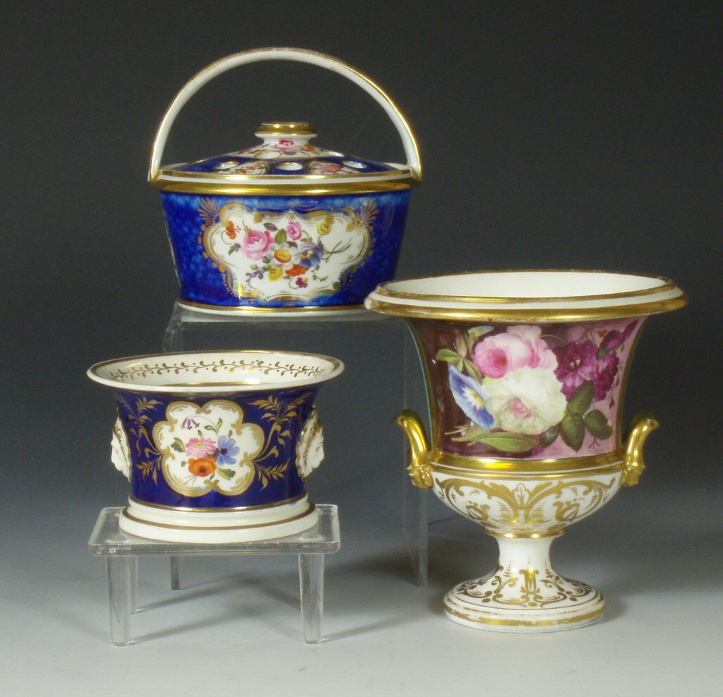 A Rockingham porcelain inkwell, circa 1826-42