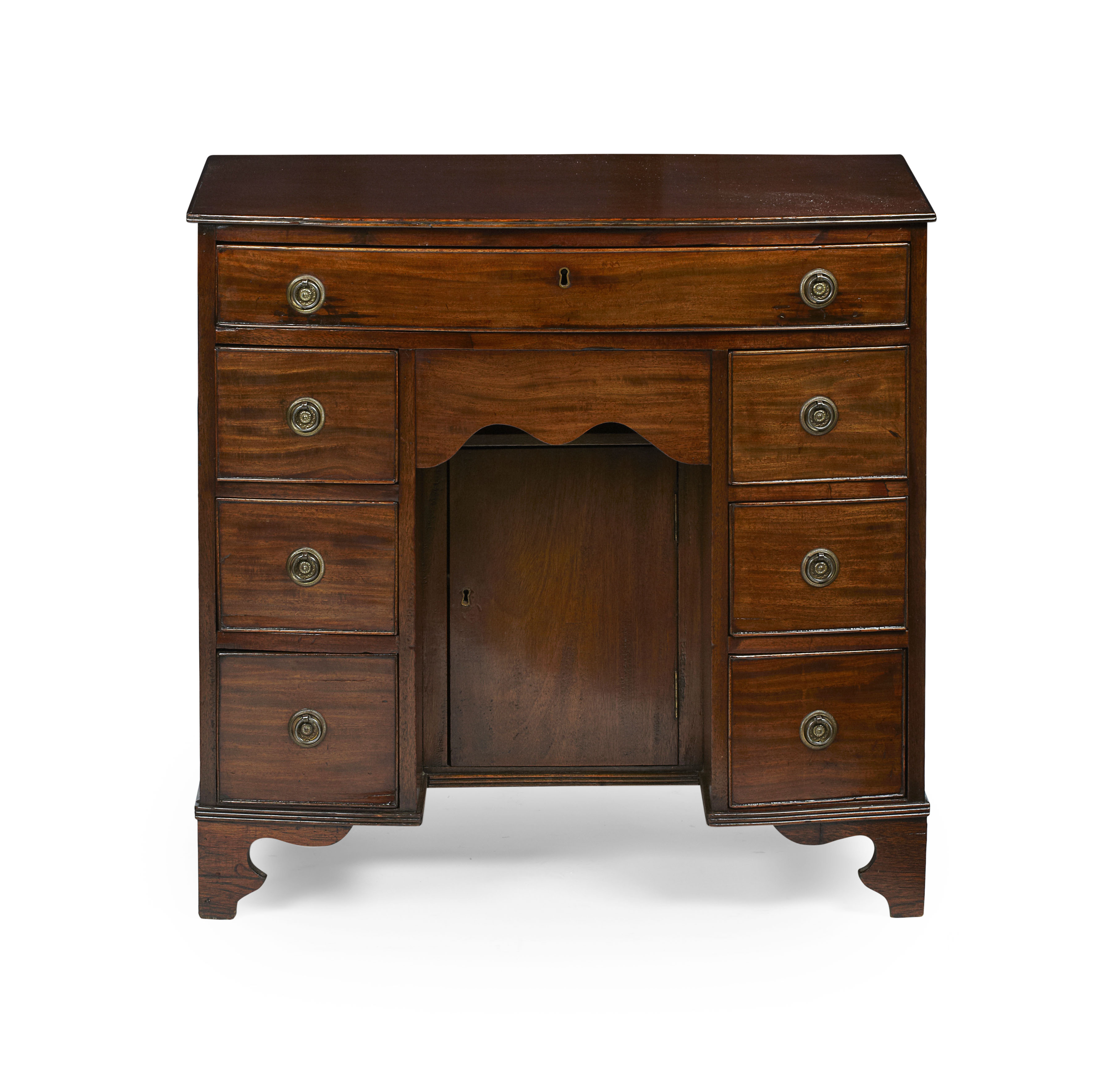 LATE REGENCY MAHOGANY BOWFRONT DRESSING TABLE