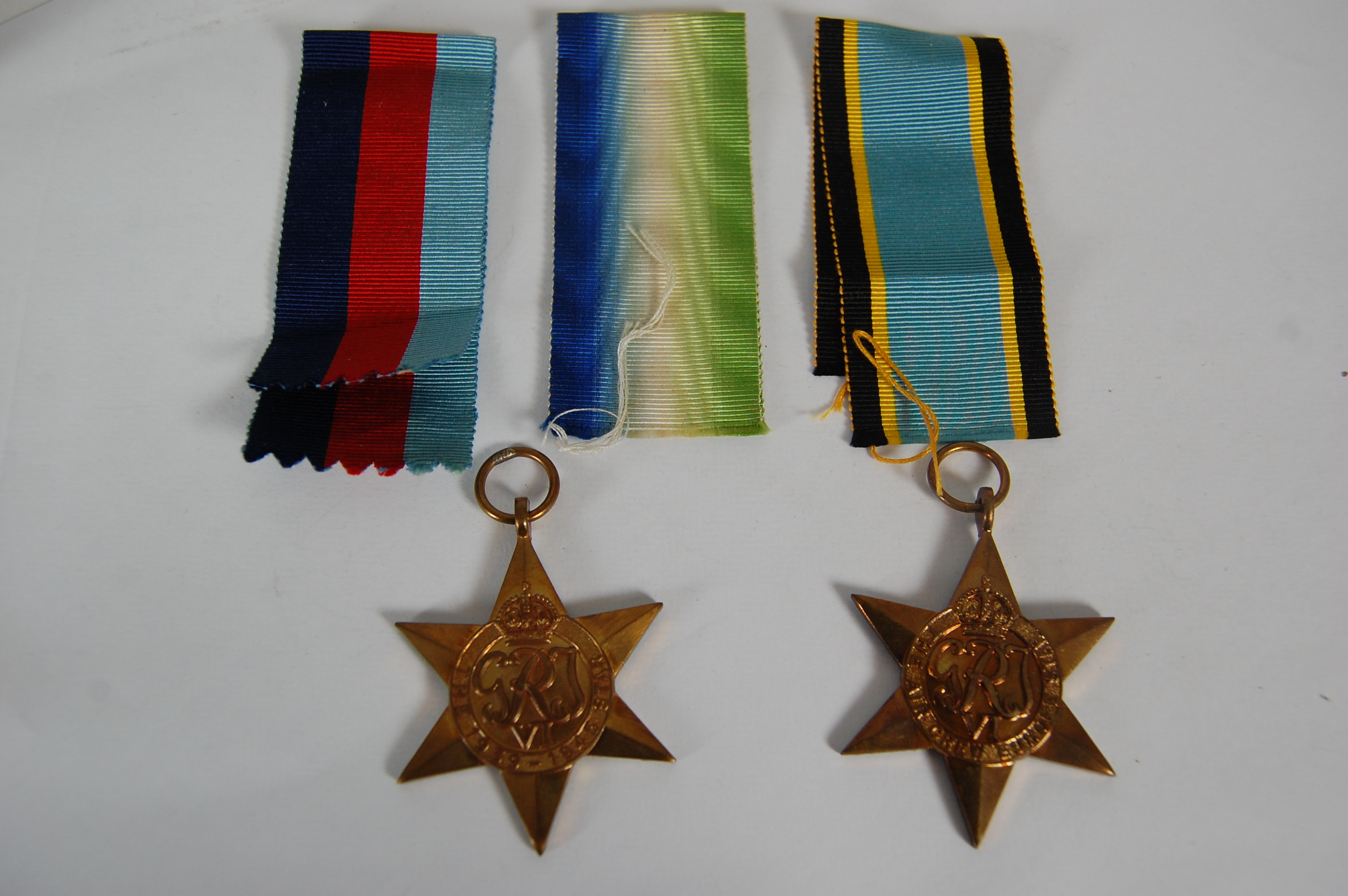 A group of WW2 stars and medals