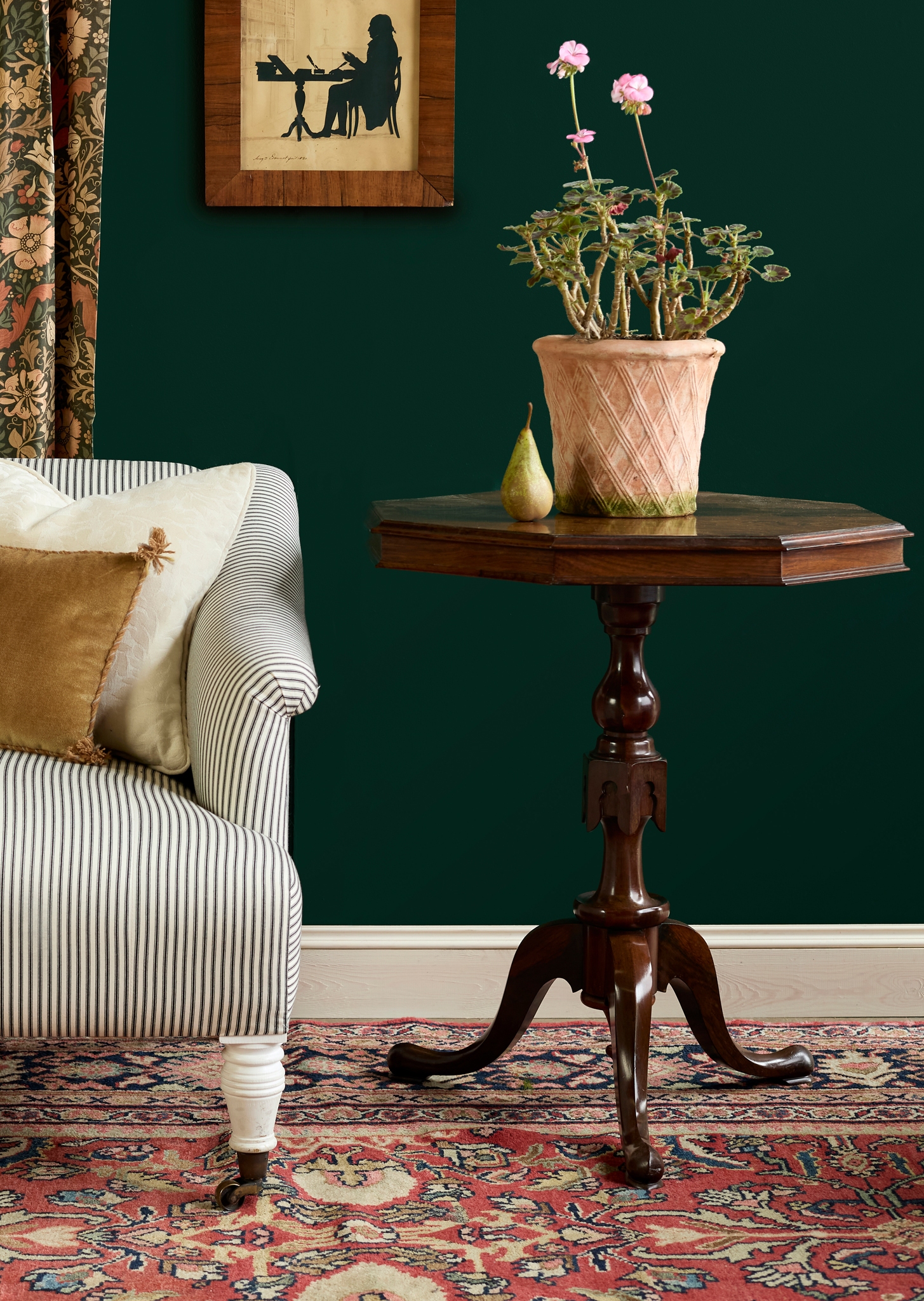 REGENCY ROSEWOOD OCTAGONAL TEA TABLE
