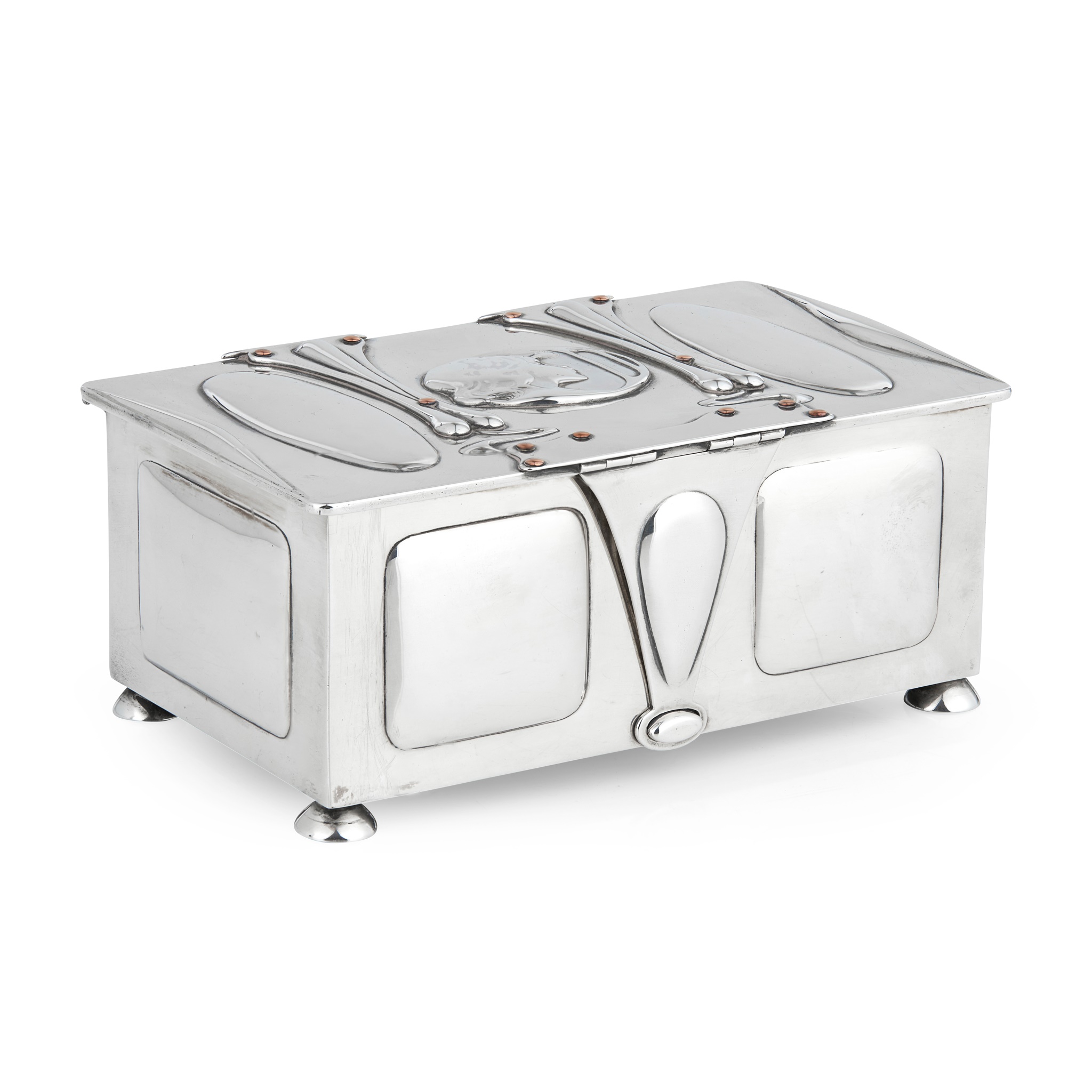 KATE HARRIS (1878-1949) FOR WILLIAM HUTTON & SONS LTD.