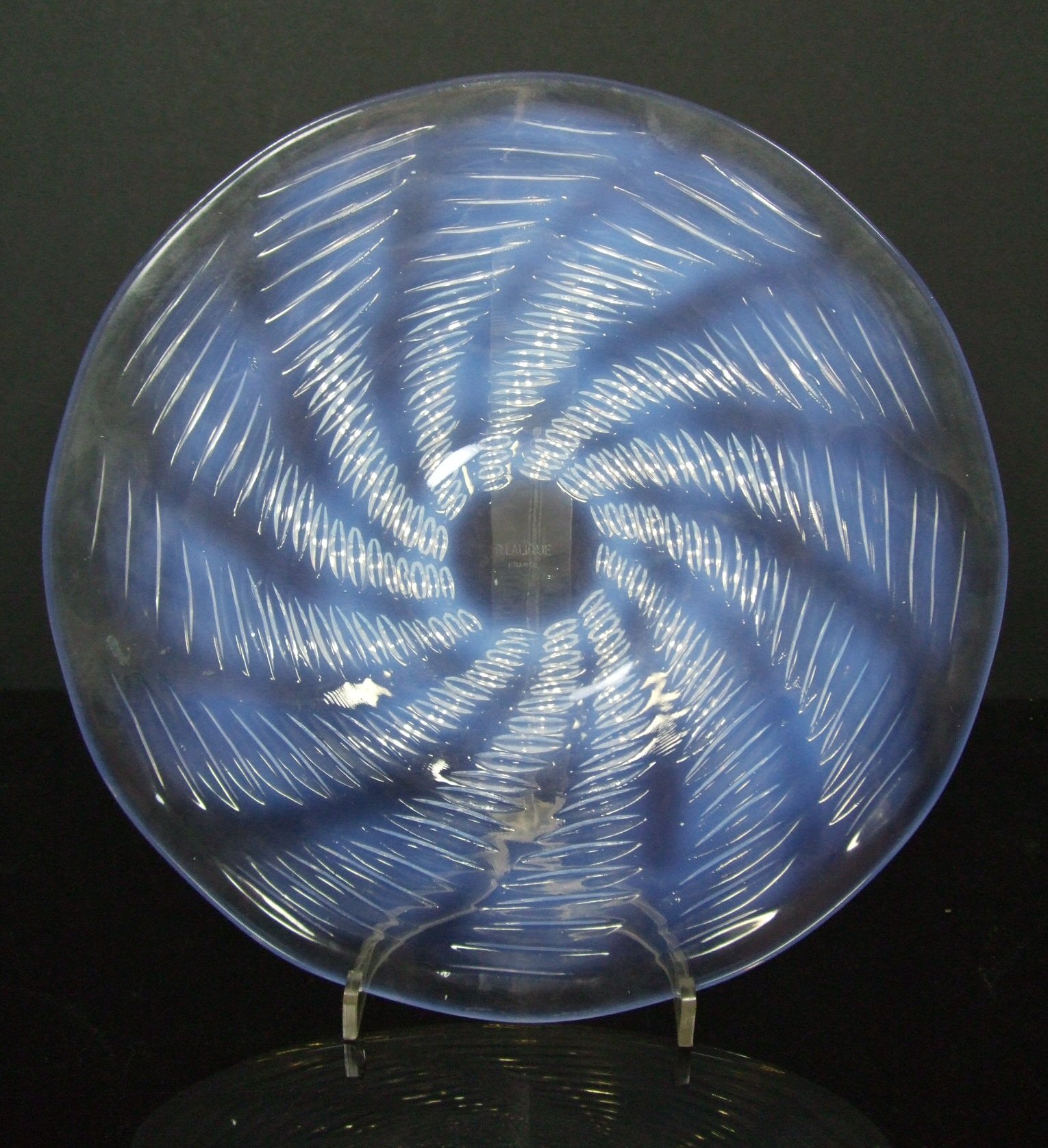 R. LALIQUE