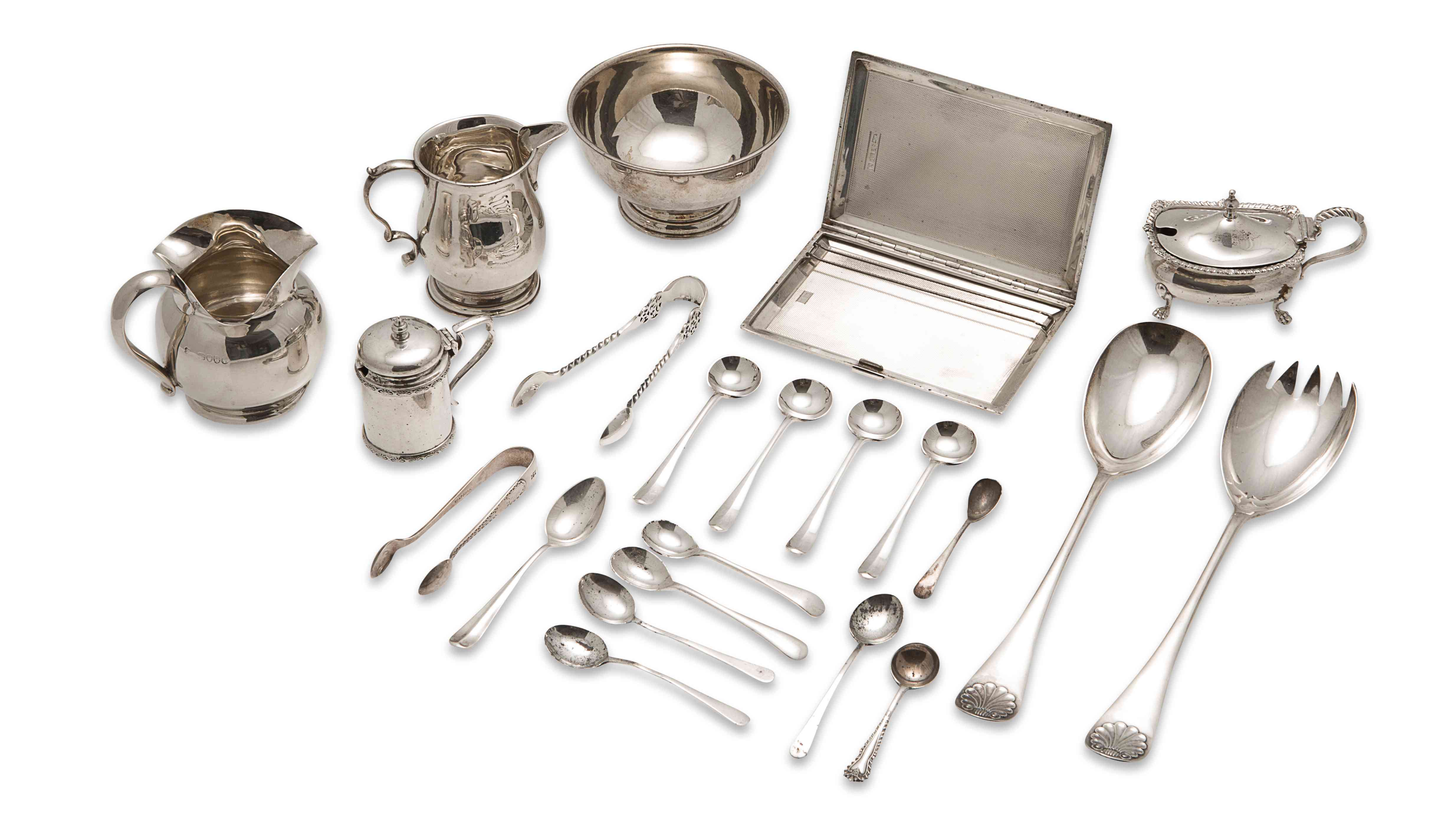 A mixed group of 20th century silver