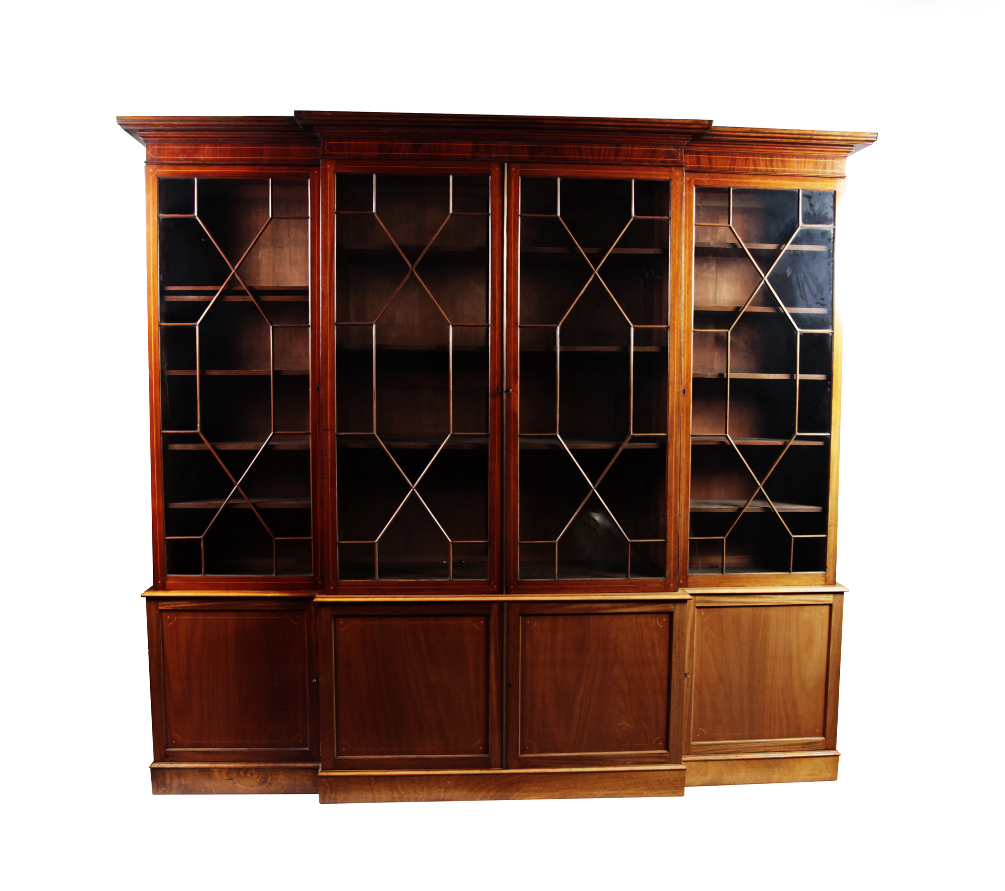 GEORGIAN STYLE MAHOGANY BREAKFRONT BOOKCASE
