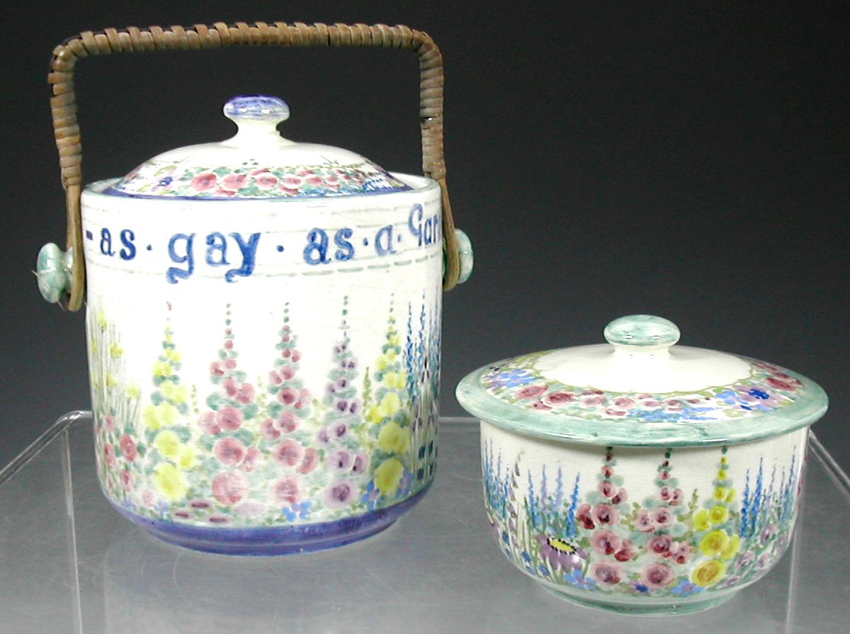 A Mak'Merry biscuit barrel and cover,
