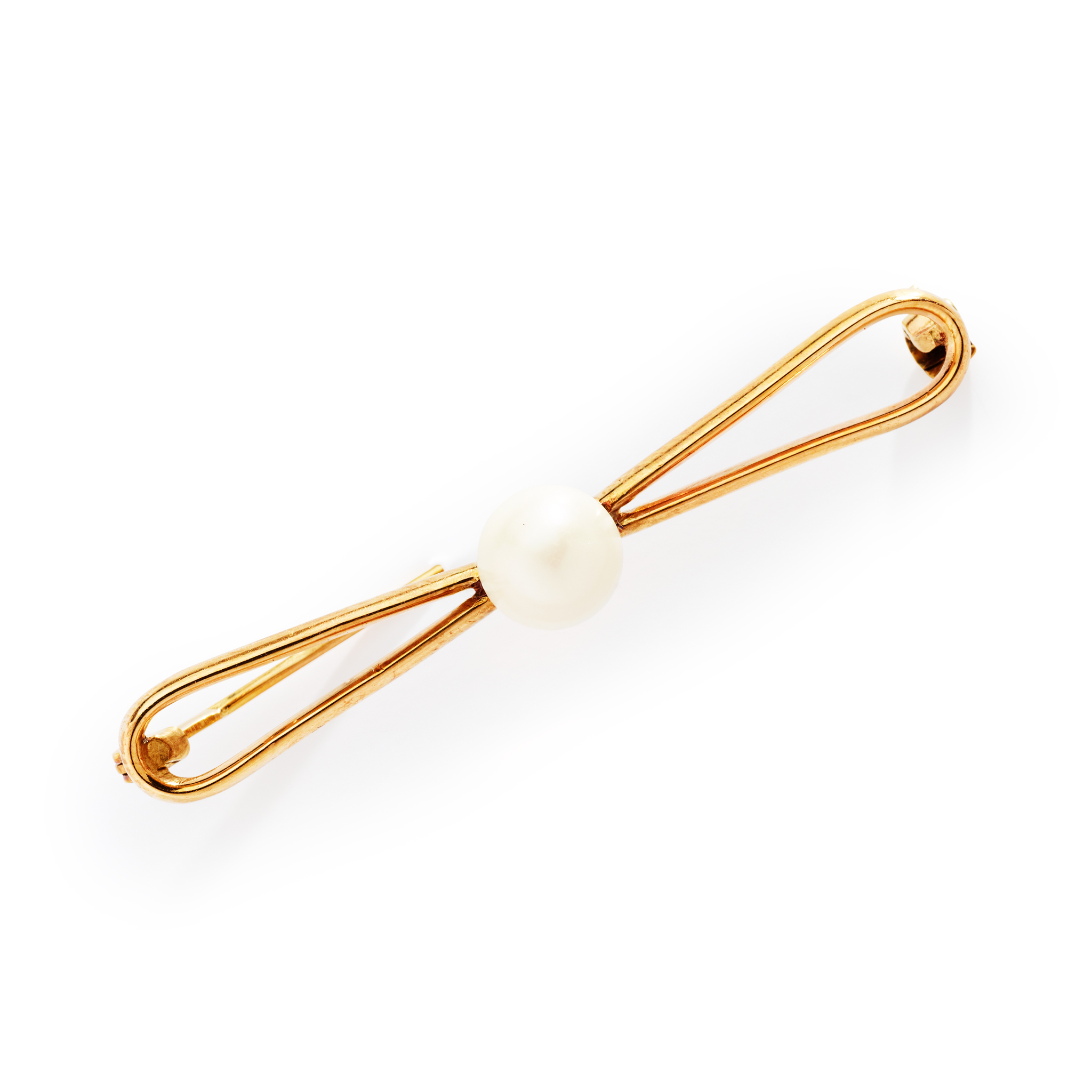 A SCOTTISH FRESHWATER PEARL BROOCH