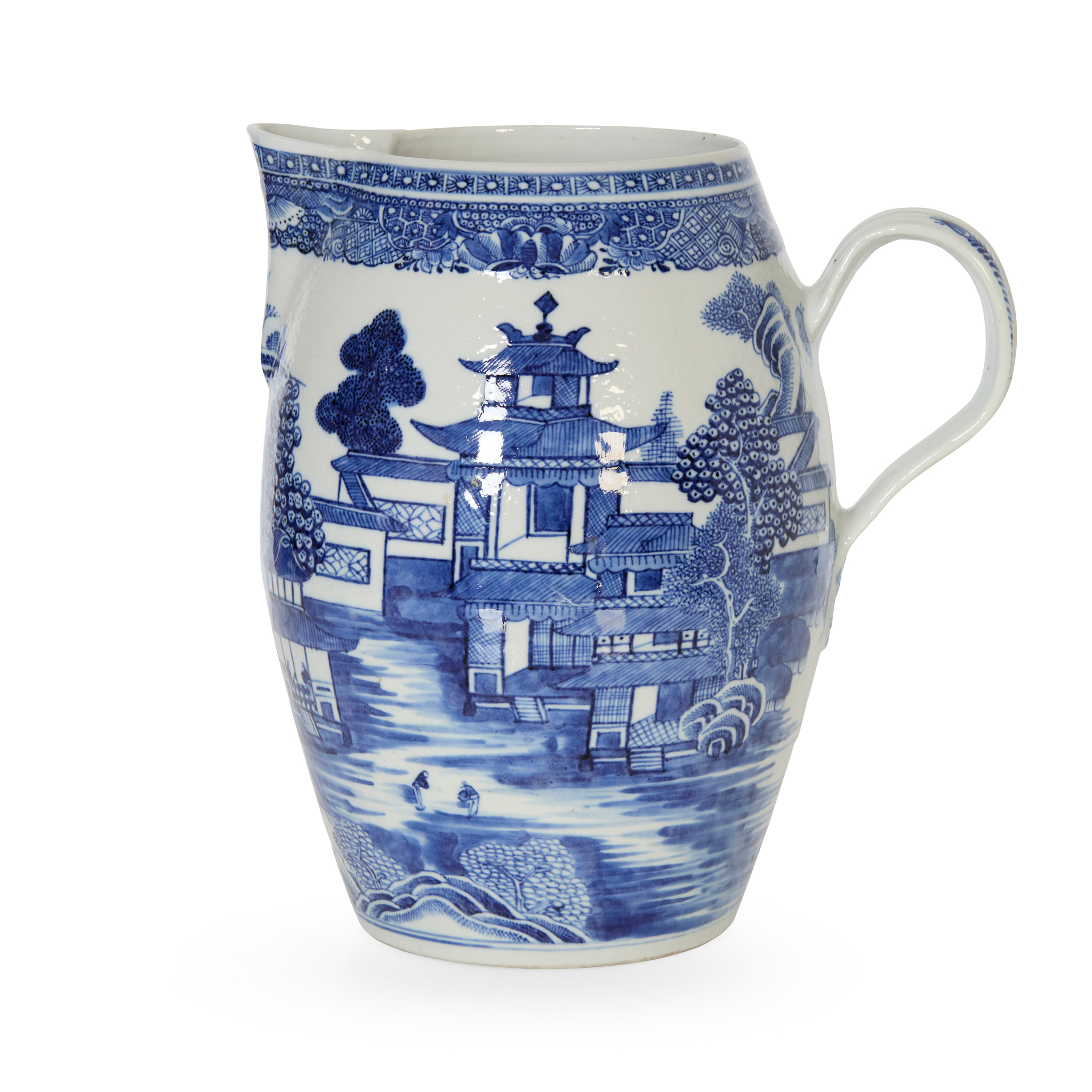 LARGE CHINESE BLUE AND WHITE EWER