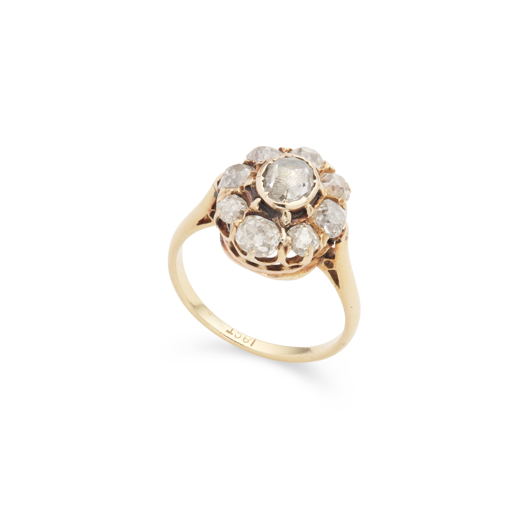 A diamond cluster ring
