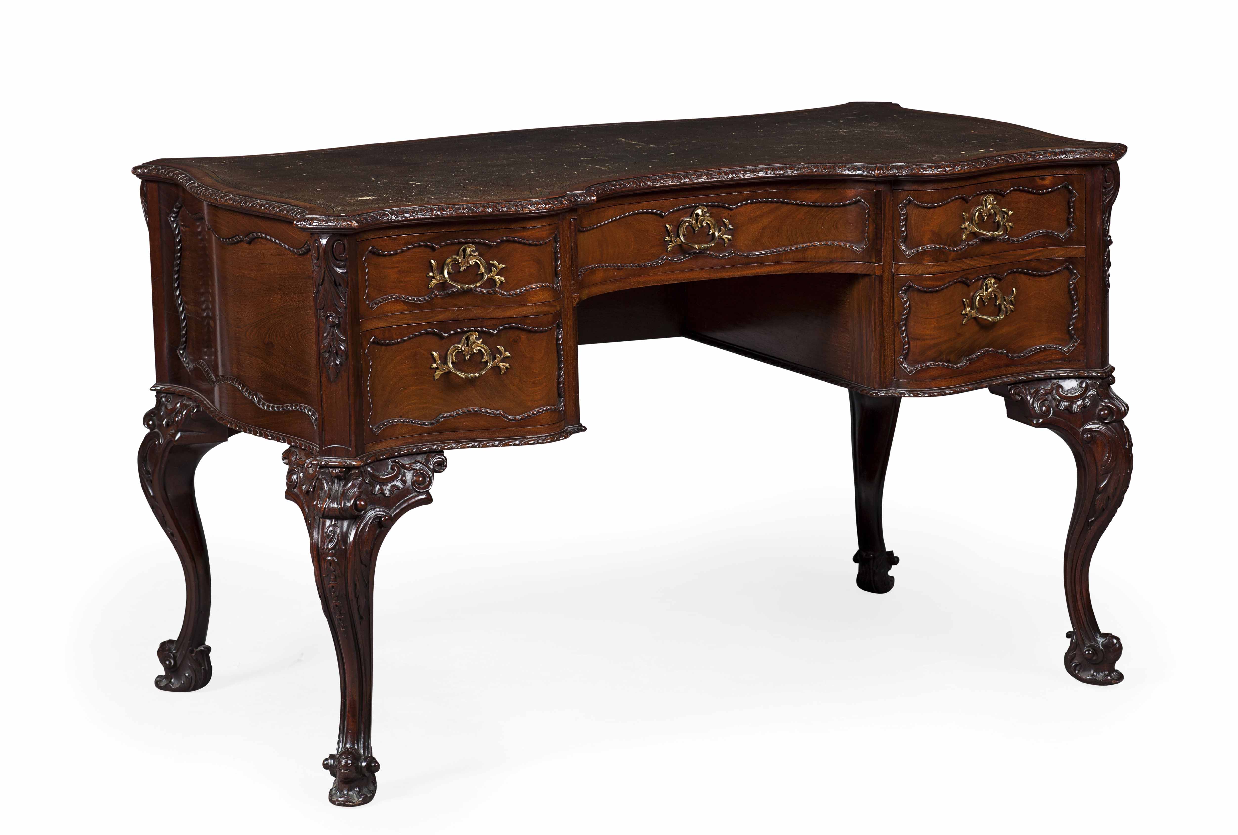 CHIPPENDALE STYLE MAHOGANY LADY'S DESK