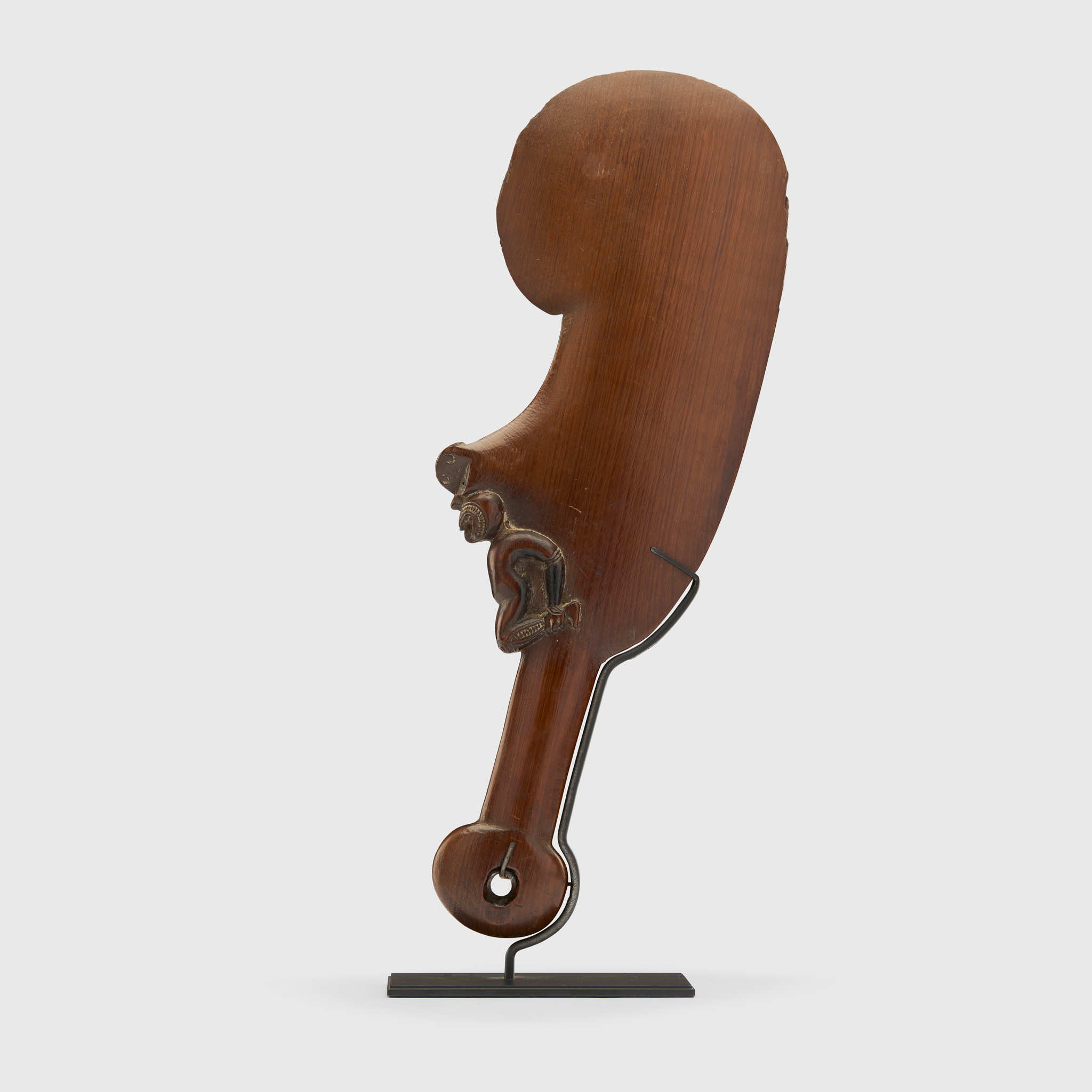 MĀORI WOODEN PATU