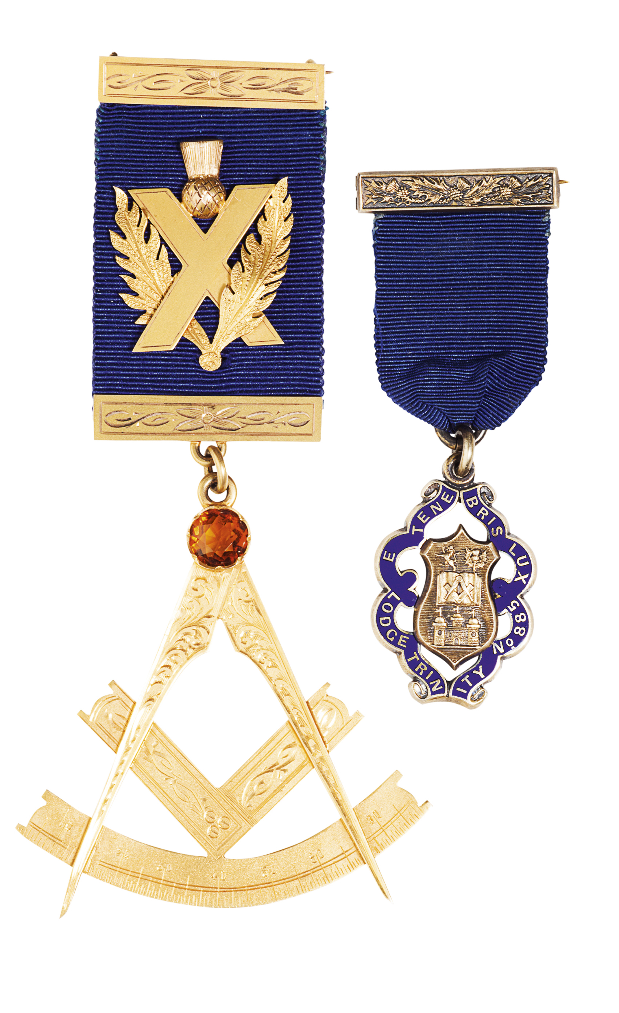 A Scottish 9ct gold Masonic jewel