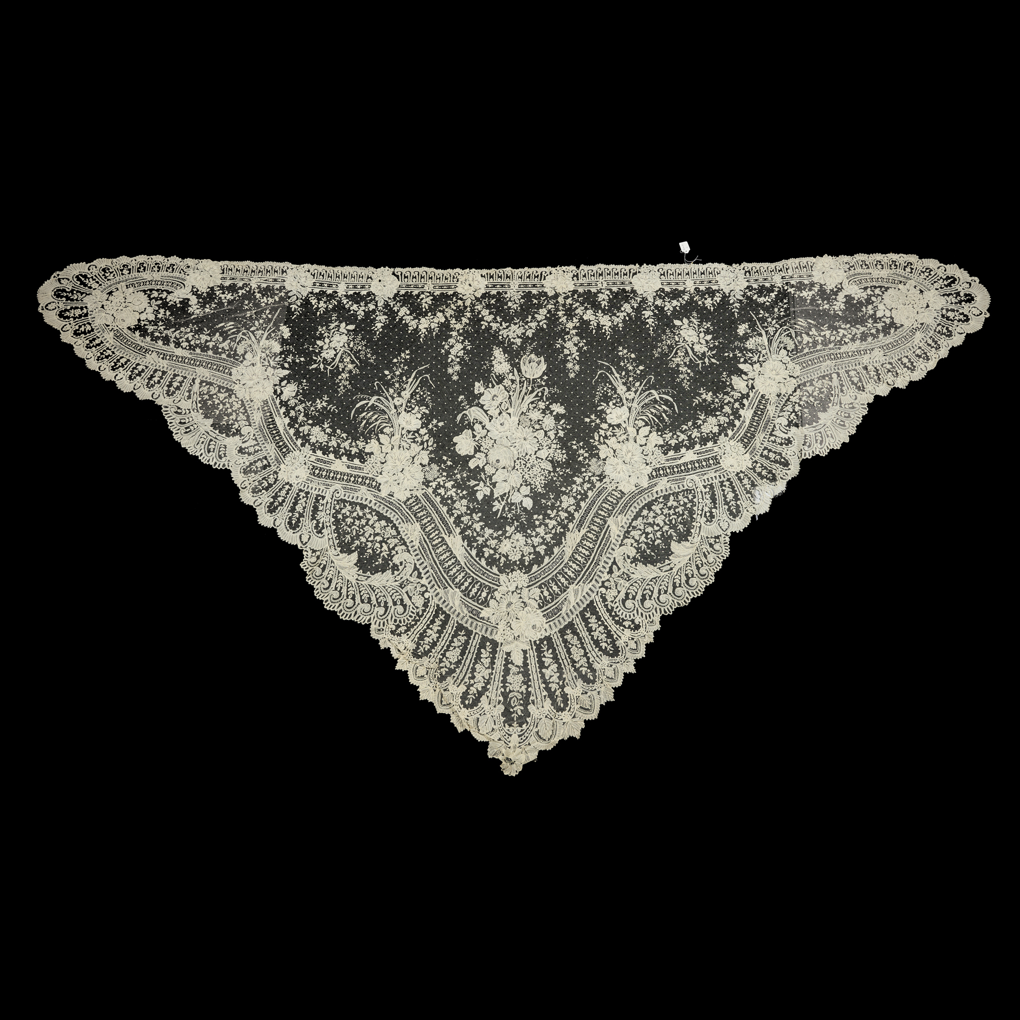 COLLECTION OF LACE