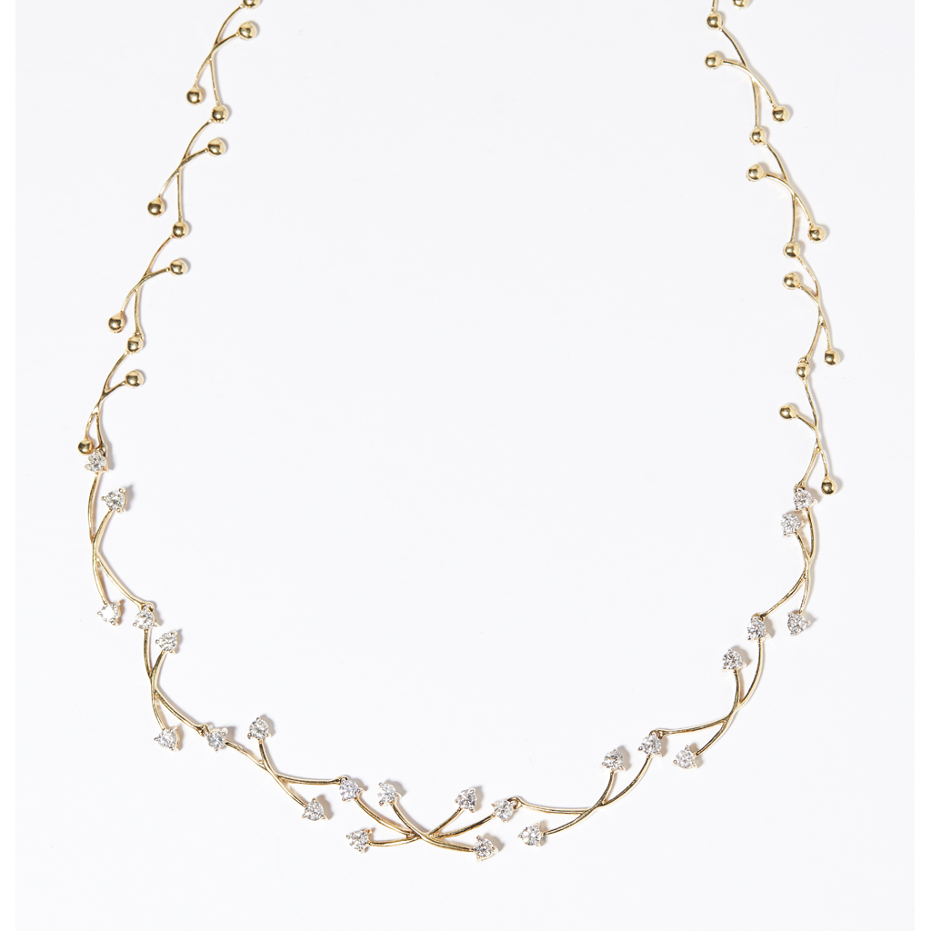 A diamond set necklace