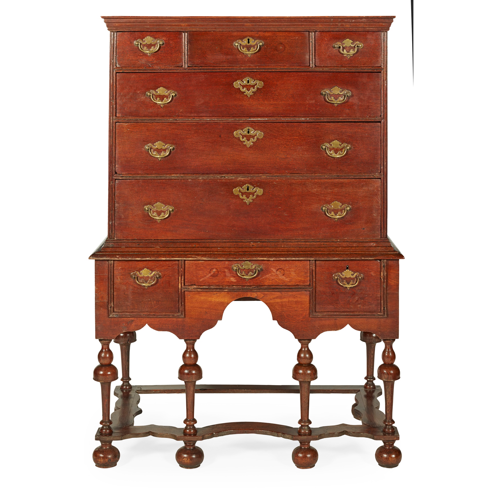 QUEEN ANNE OAK CHEST-ON-STAND
