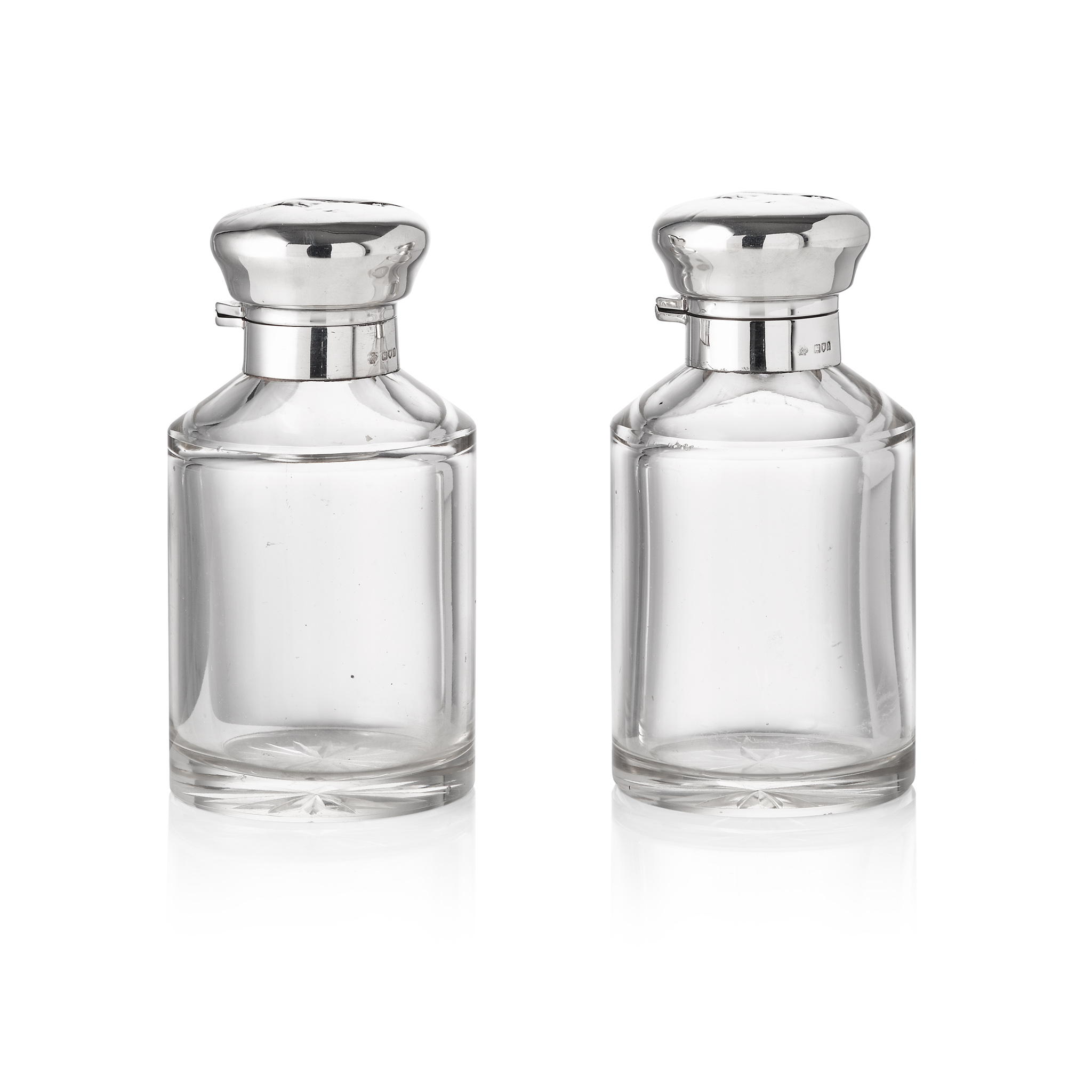 KATE HARRIS (1878-1949) FOR WILLIAM HUTTON & SONS LTD.