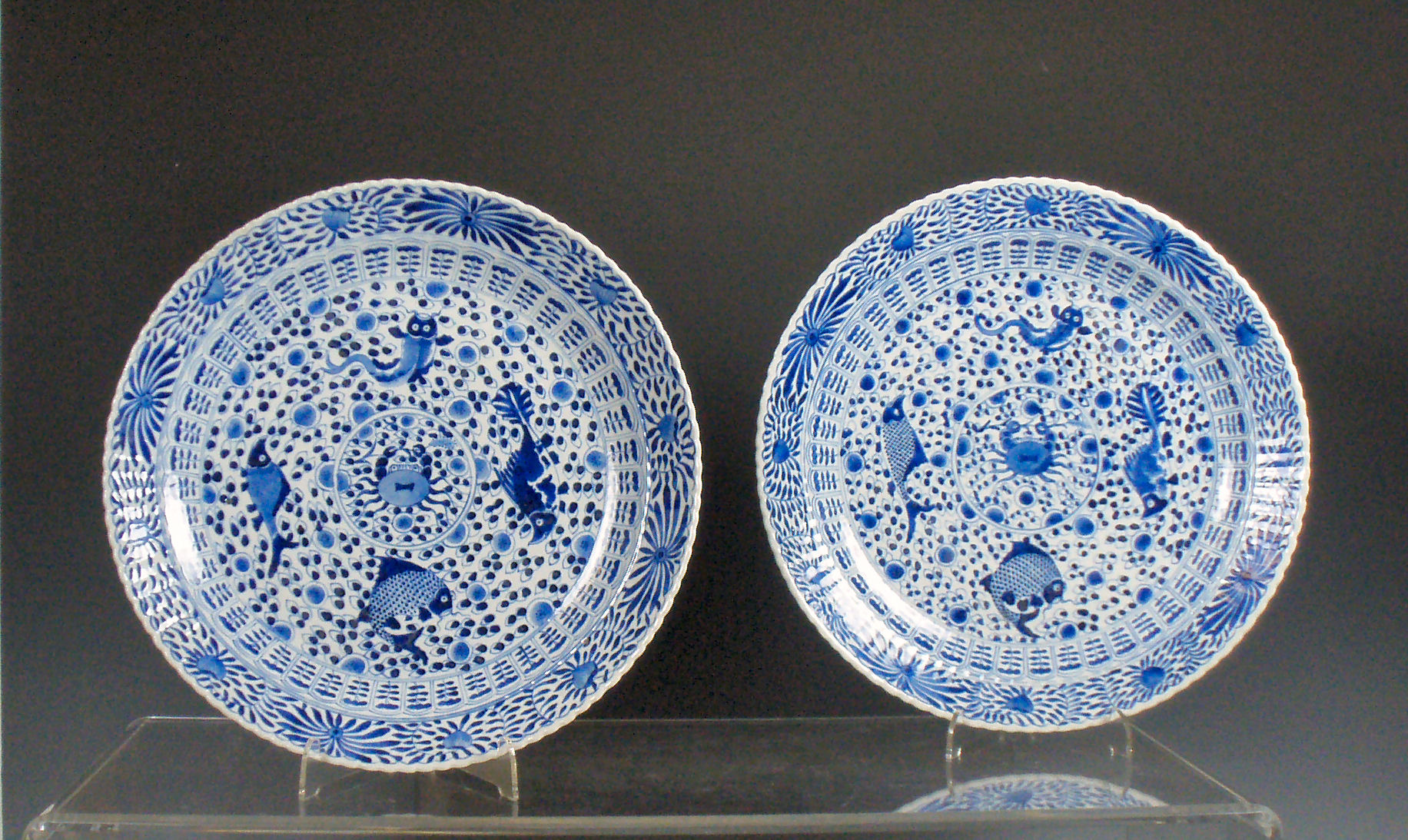 A pair of late 19th century Chinese chargers