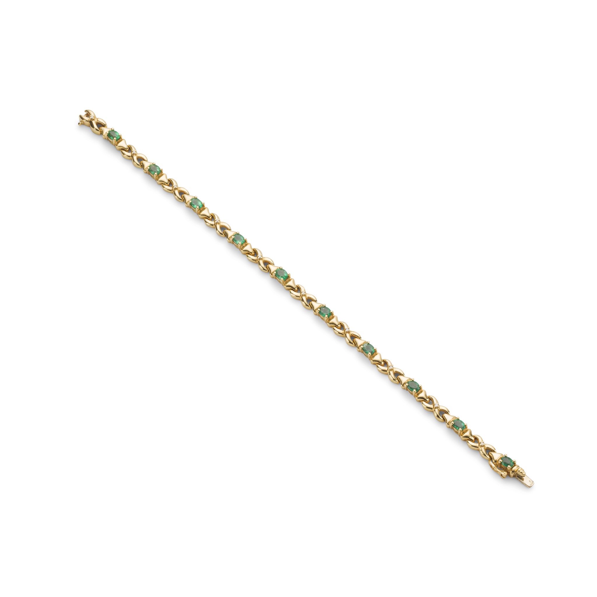 An oval-cut emerald and diamond bracelet