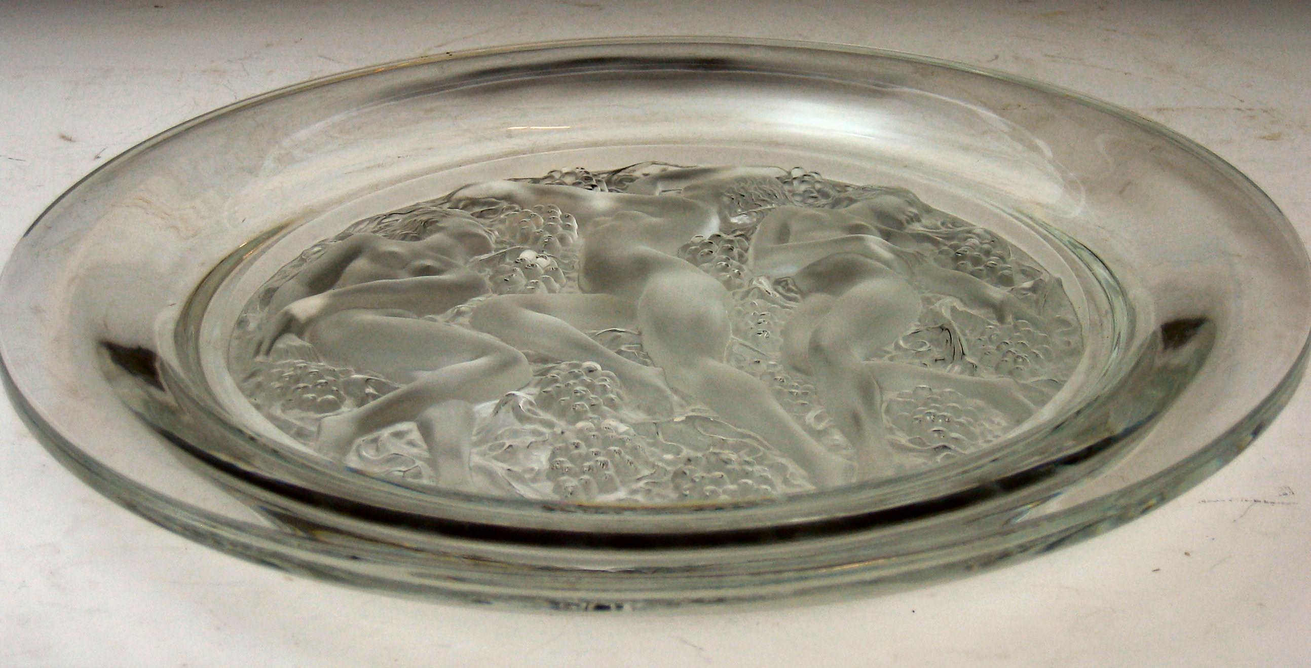 A Lalique circular clear and frosted glass charger,