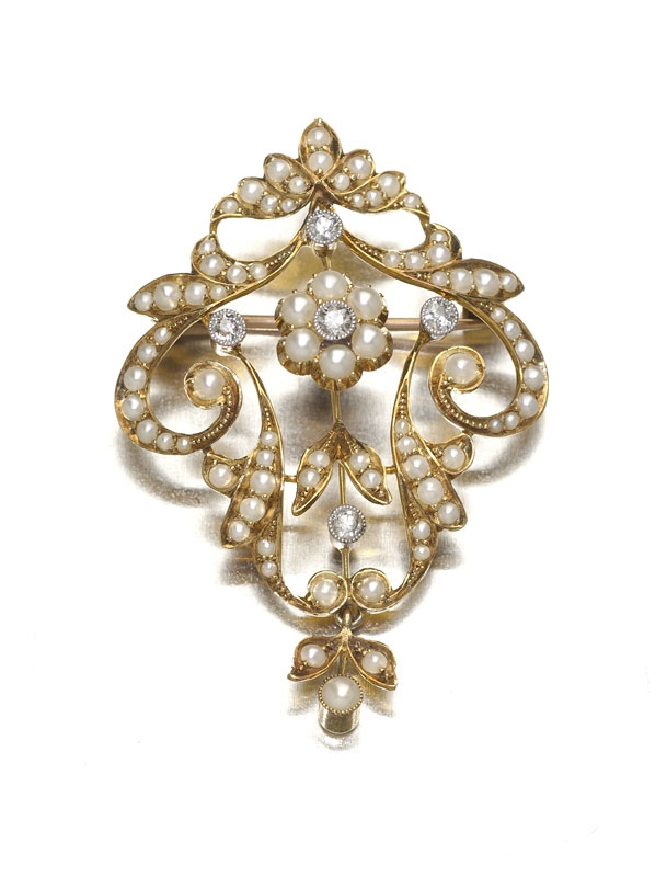 An Edwardian 15ct gold brooch/pendant,