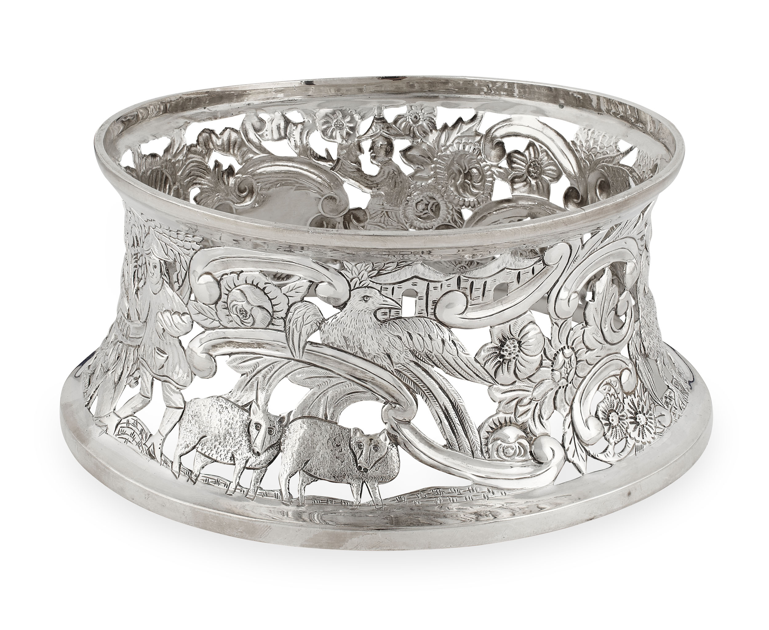 An Edwardian dish ring