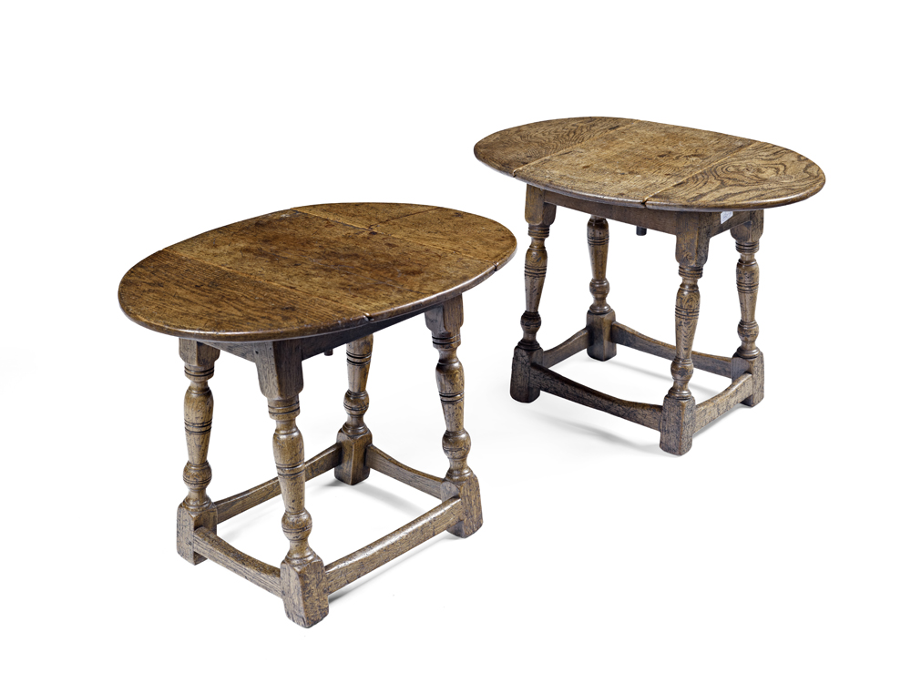 PAIR OF CHARLES II STYLE SMALL DROP LEAF OCCASIONAL TABLES