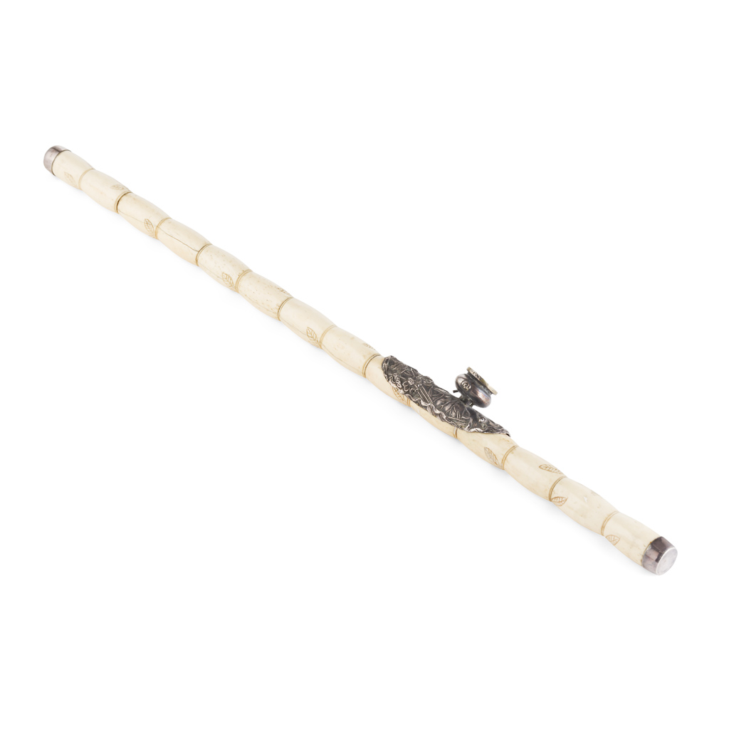 BONE OPIUM PIPE WITH WHITE METAL MOUNTS