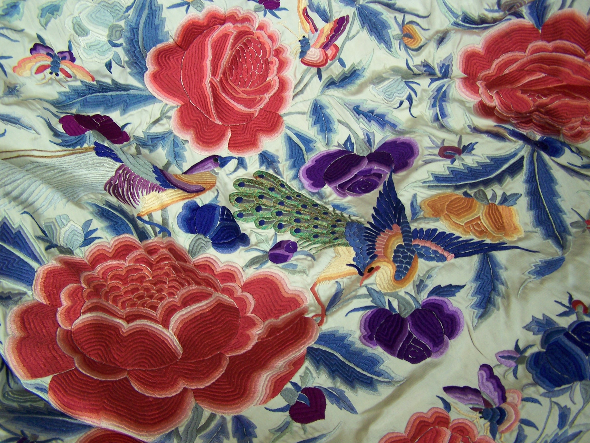 A Chinese silk embroidered panel,