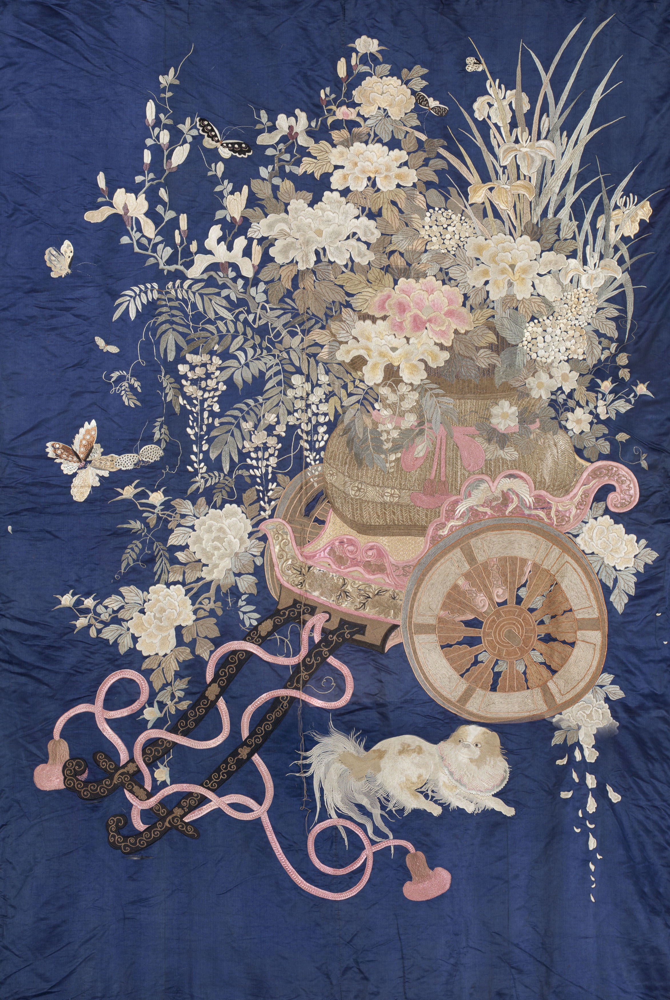 CHINESE SILK EMBROIDERED BED COVER