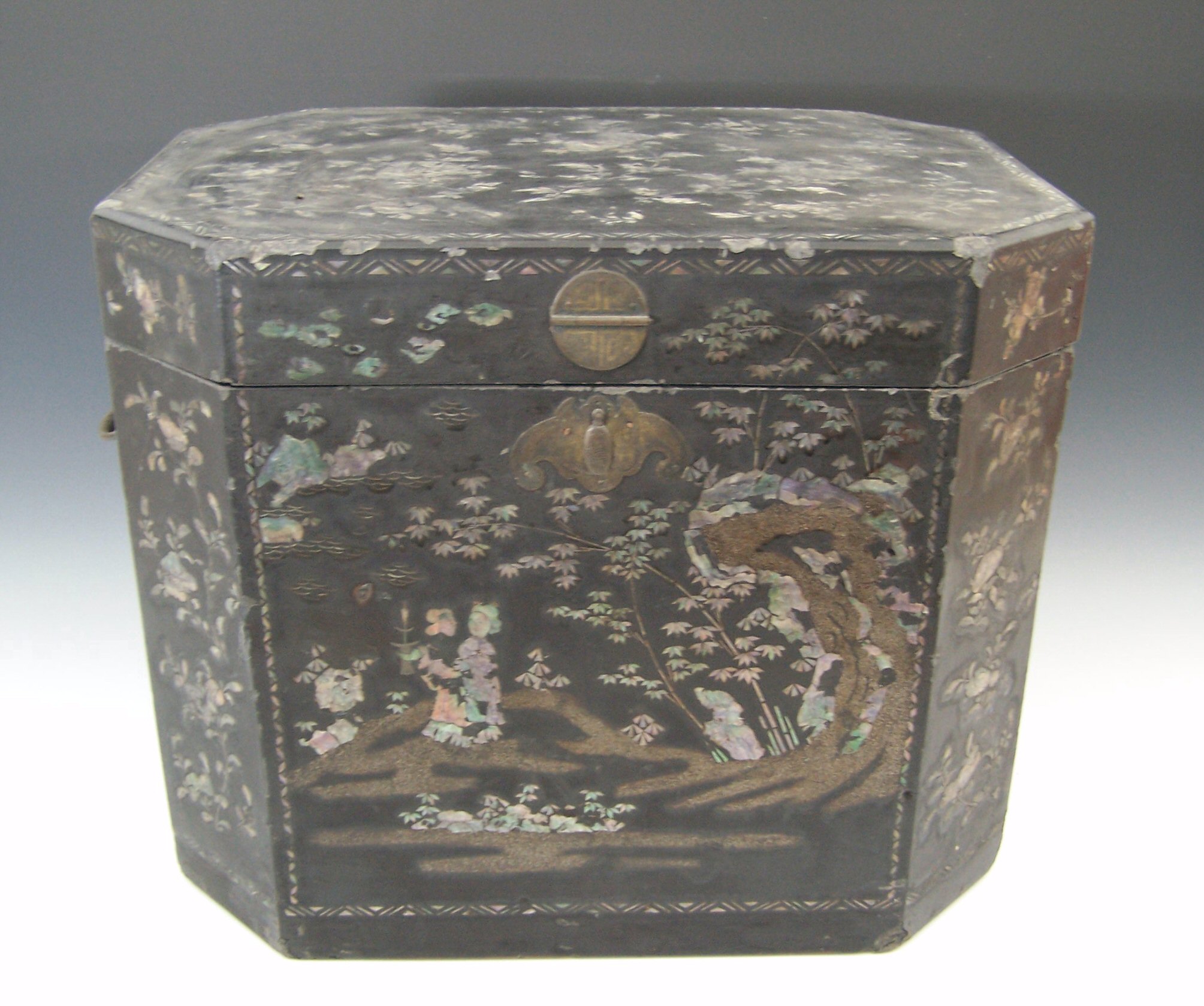 A Chinese black lacquer and mother of pearl inlaid box,