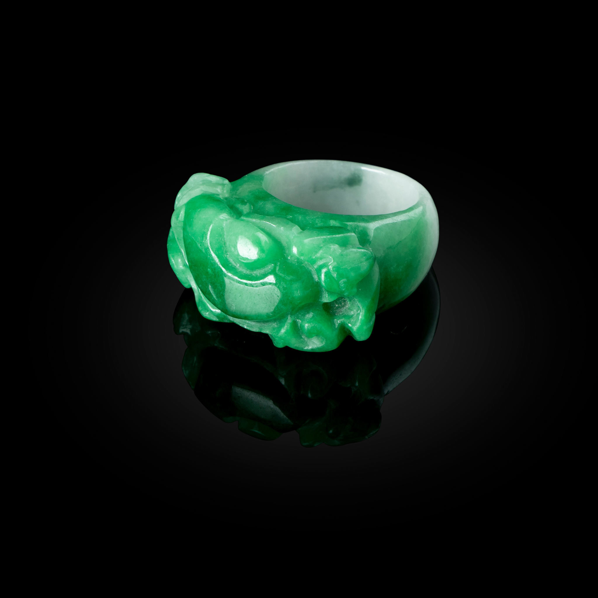 CHINESE JADEITE 'GOLD INGOT AND BATS' RING