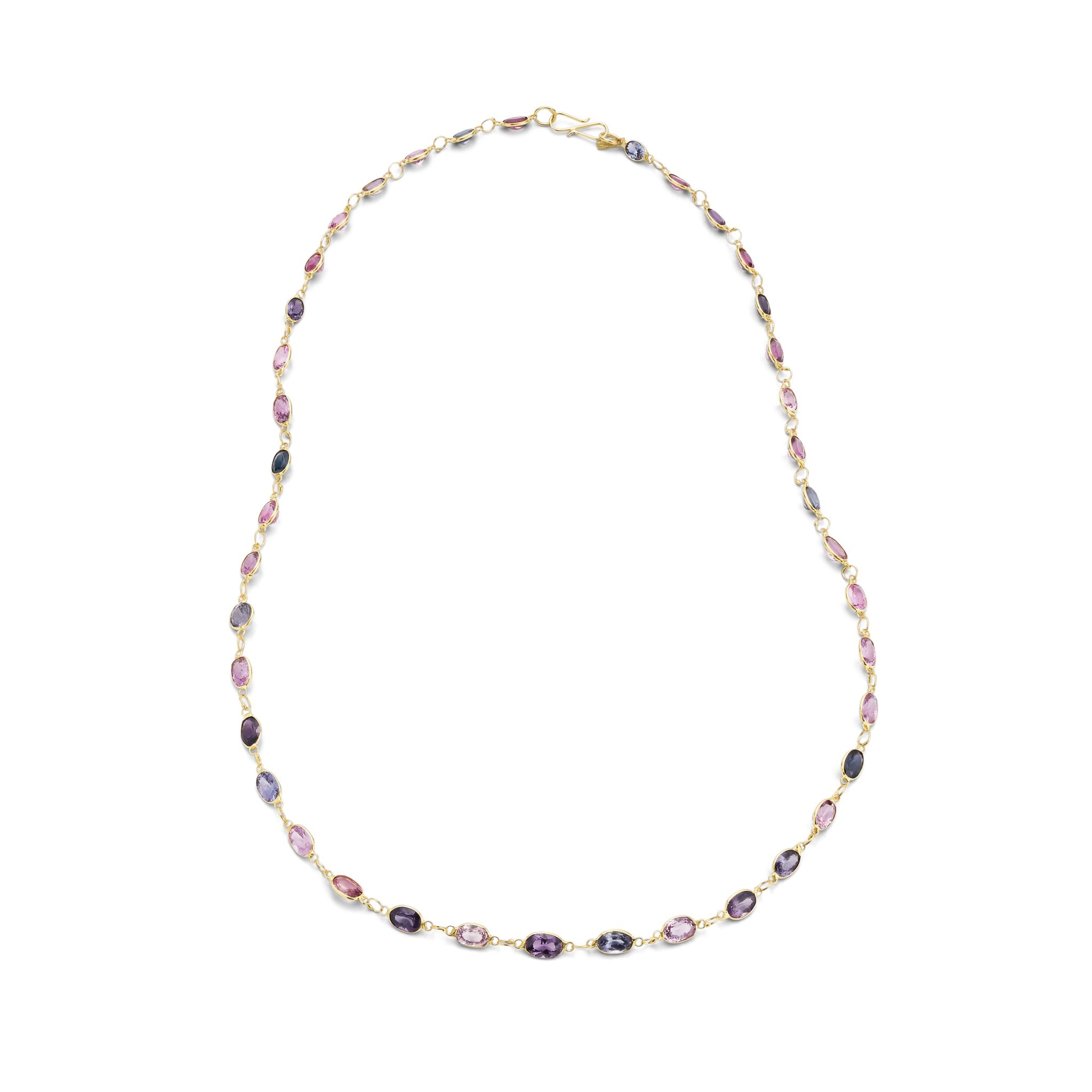 A spinel necklace