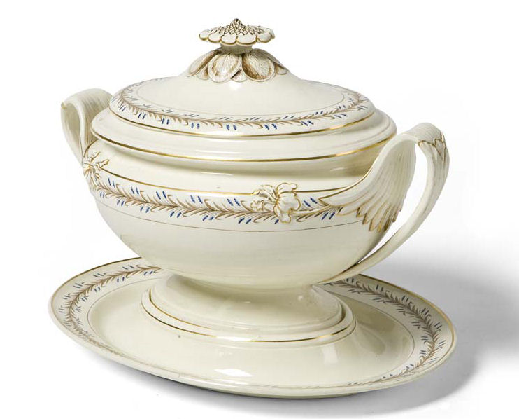 A late 18th century Wedgwood creamware tureen, cover and stand