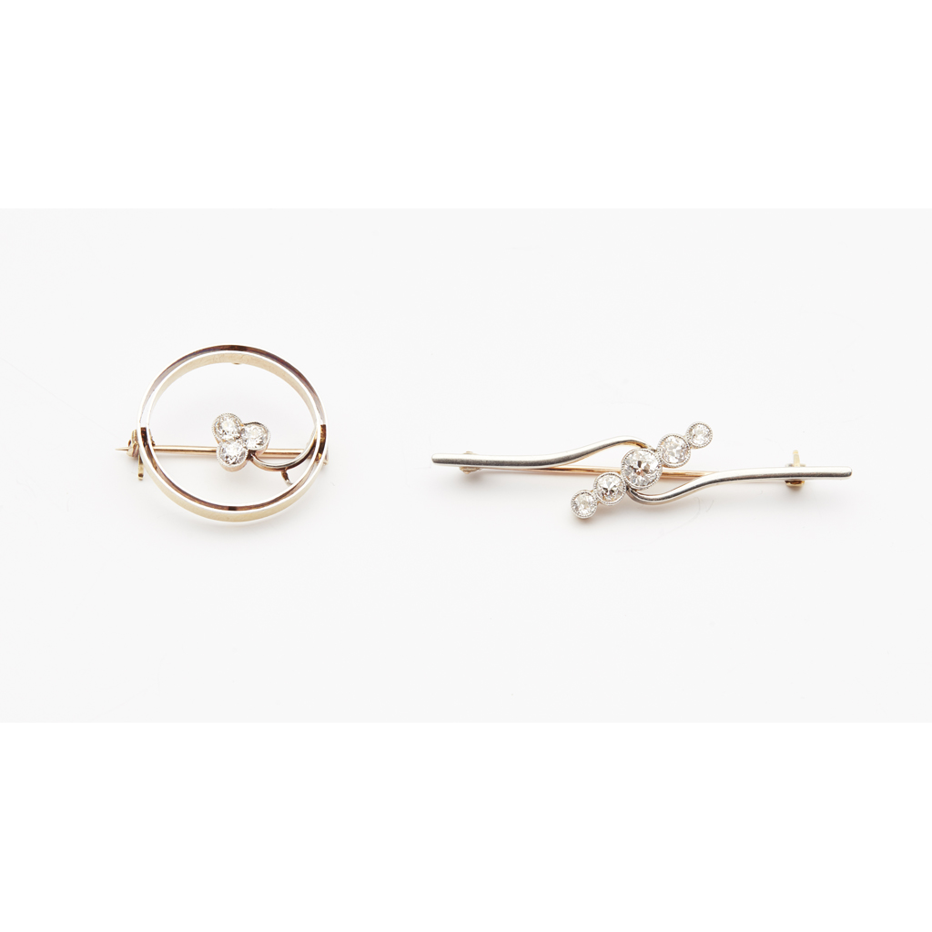 A diamond set brooch