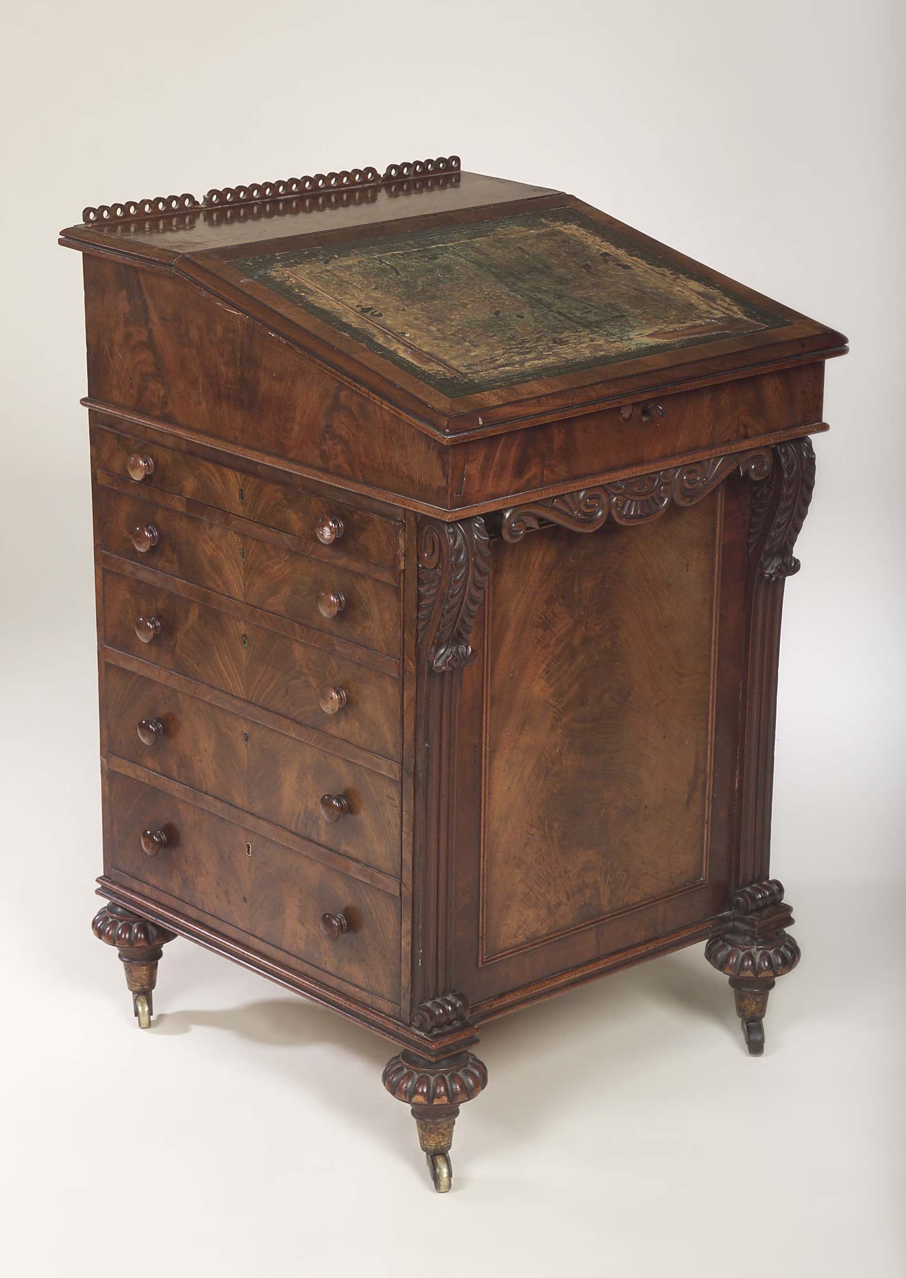 A Regency mahogany Davenport,