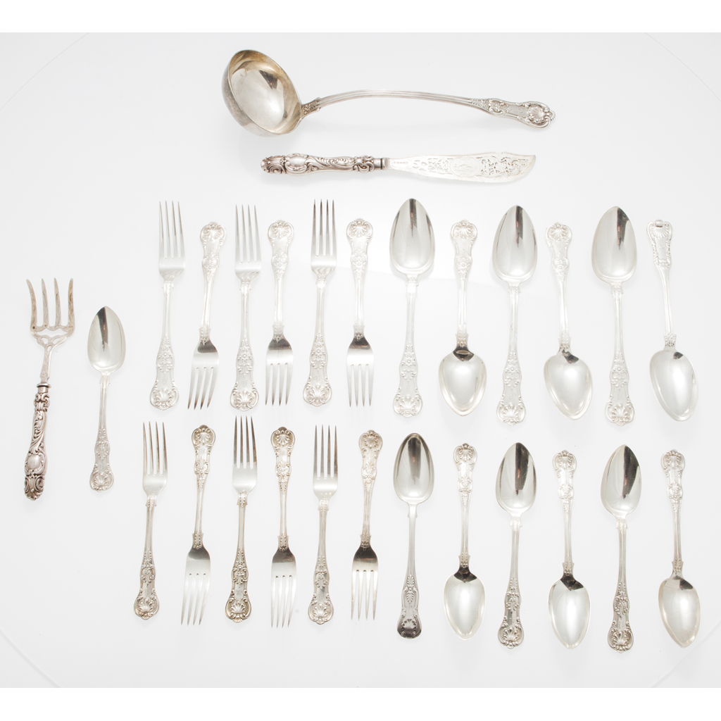 A quantity of King's pattern flatware