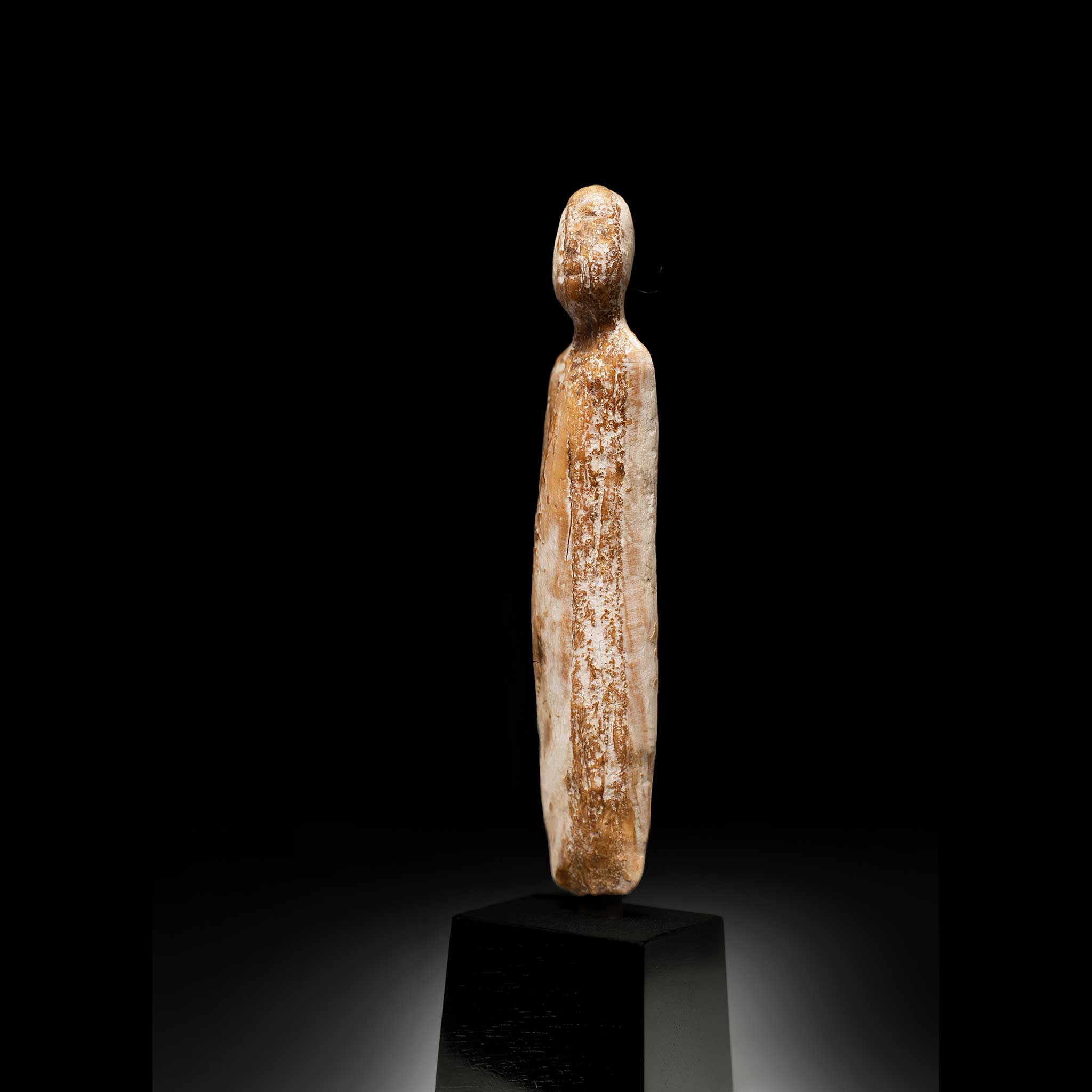 INUIT THULE FIGURE
