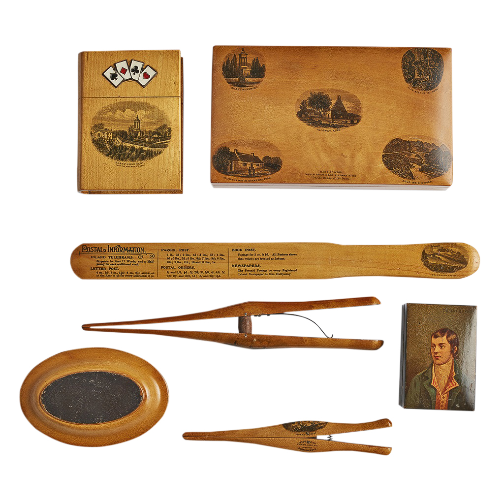 A LARGE GROUP OF MAUCHLINE WARE